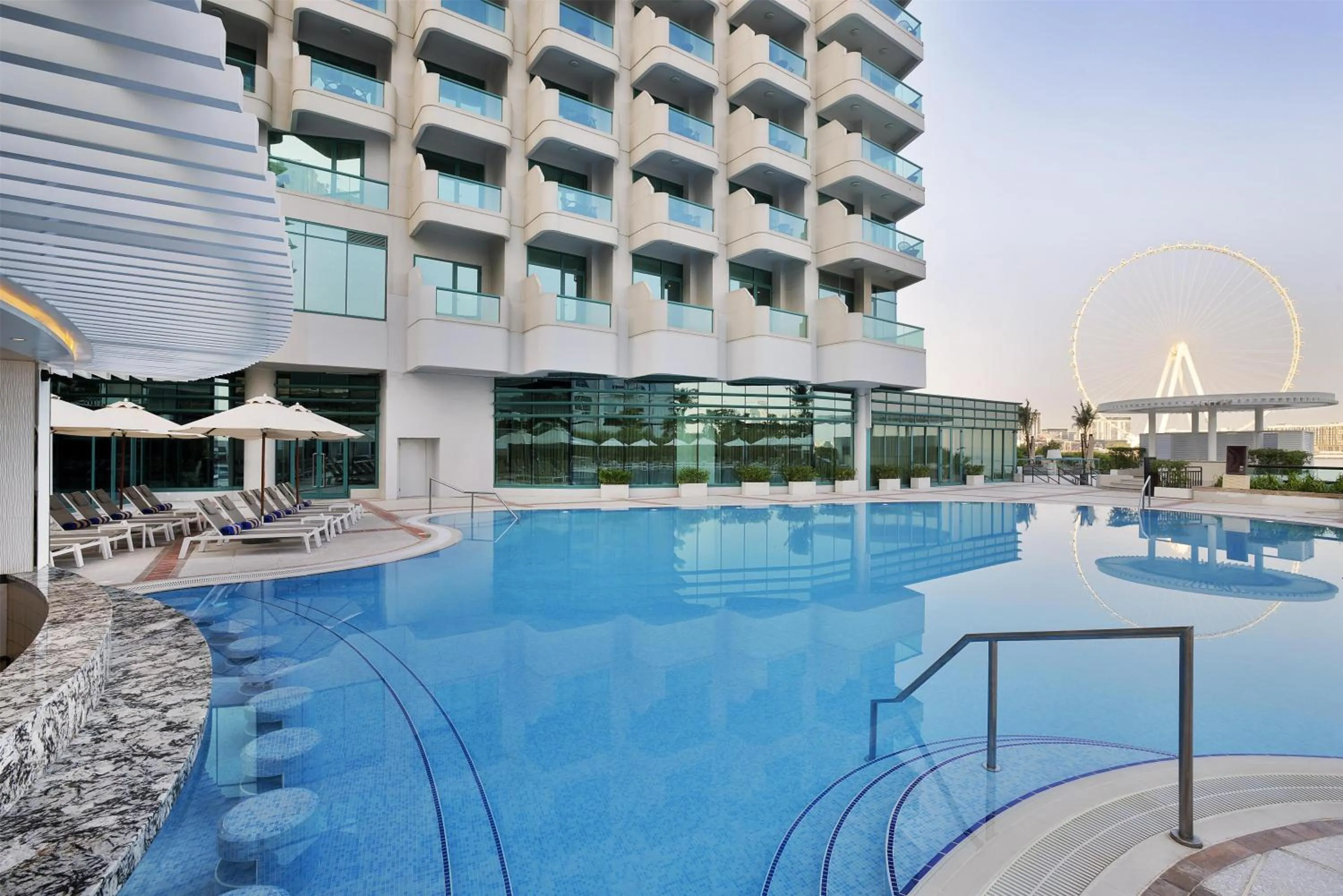Pool view in Hilton Dubai Jumeirah