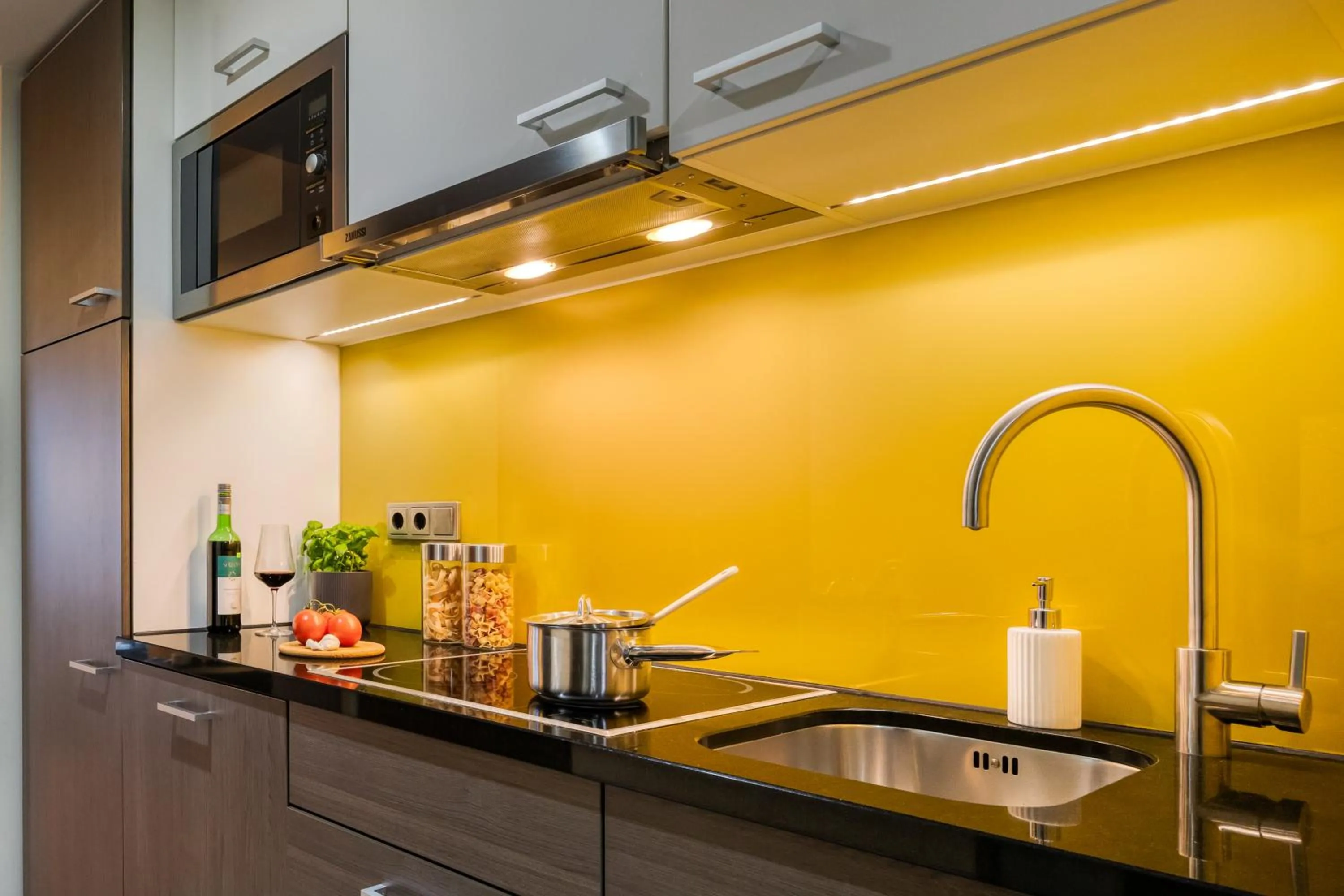 kitchen in Citadines City Centre Frankfurt