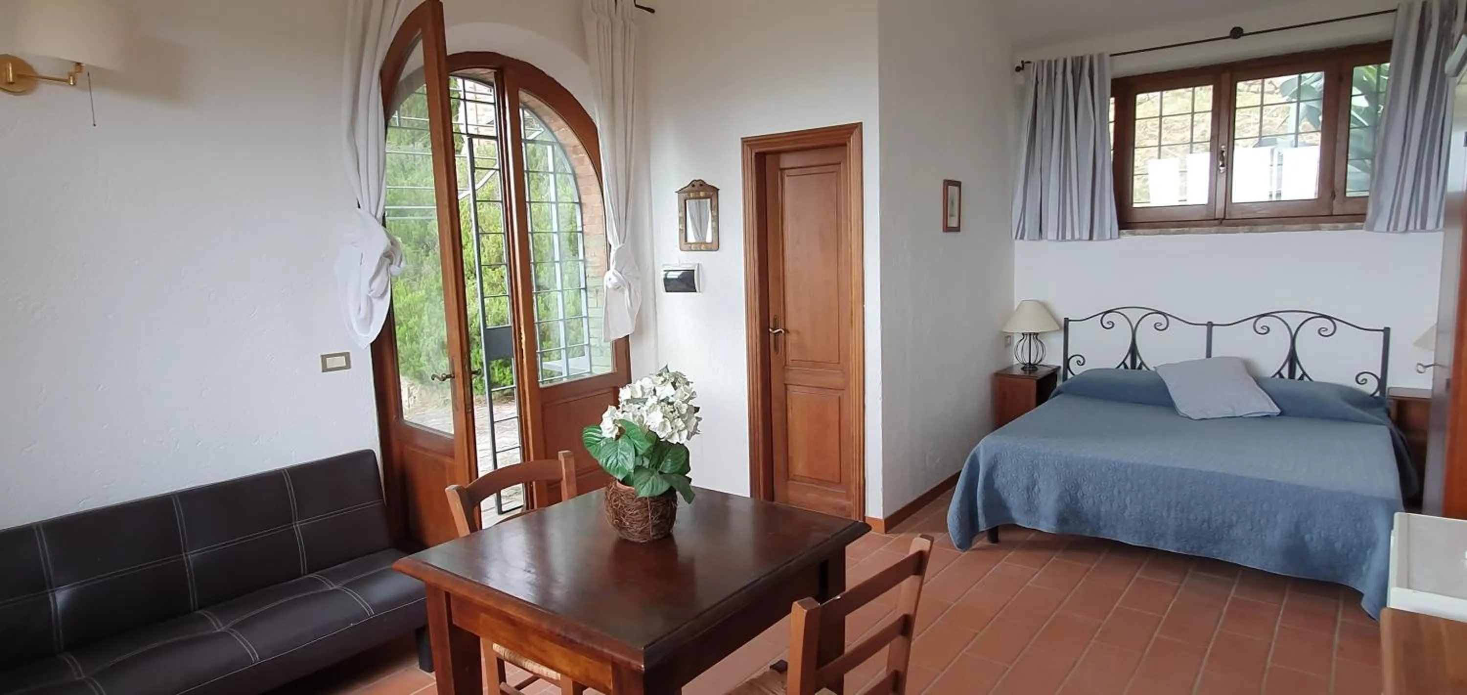 Photo of the whole room, Bed in PoloTuristicoUmbria Rustico con Piscina Vista Lago