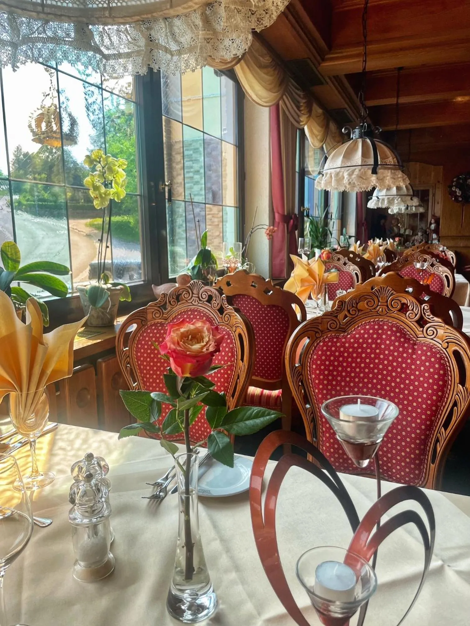 Restaurant/places to eat in Hotel Krone Igelsberg