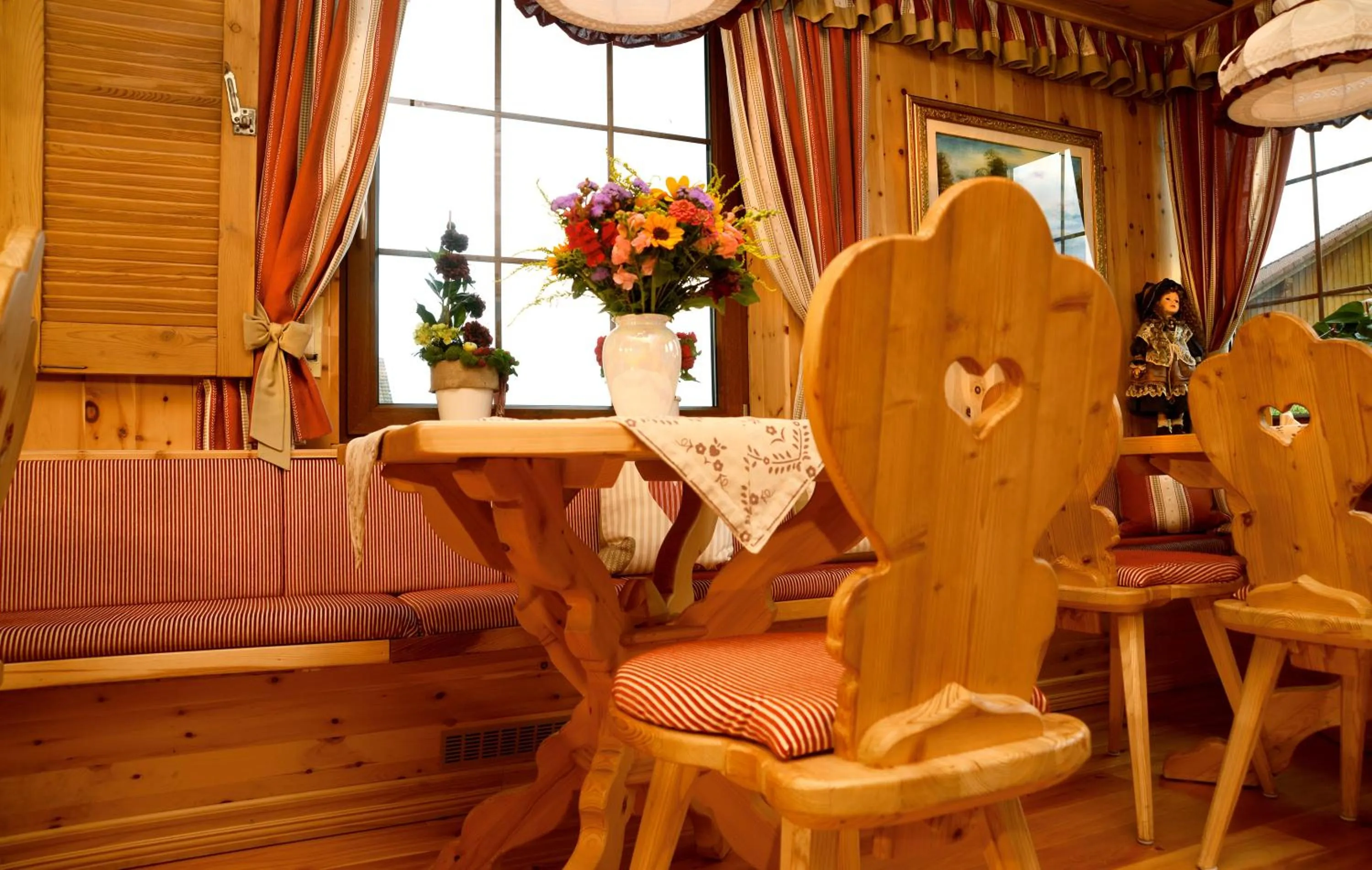 Decorative detail in Hotel Krone Igelsberg