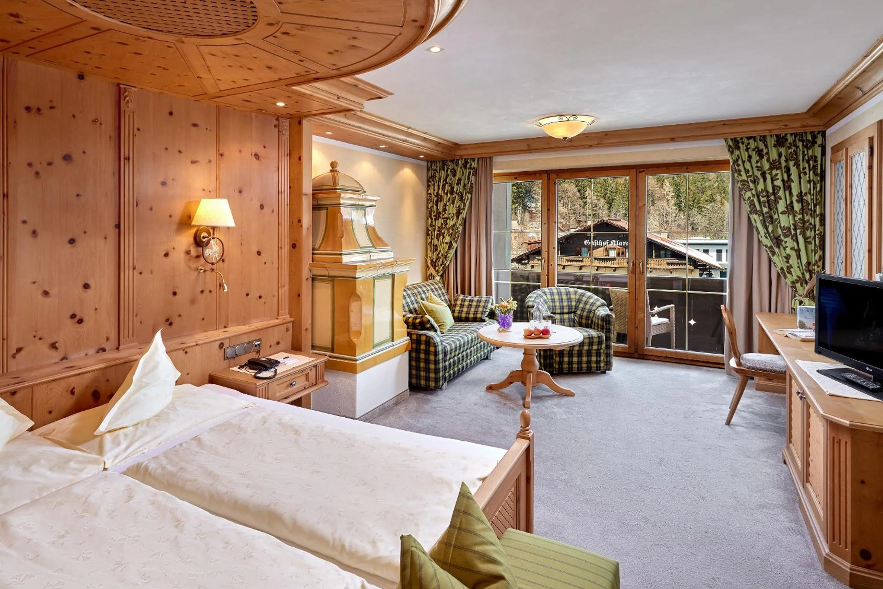 Bed in Das Karwendel - Ihr Wellness Zuhause am Achensee