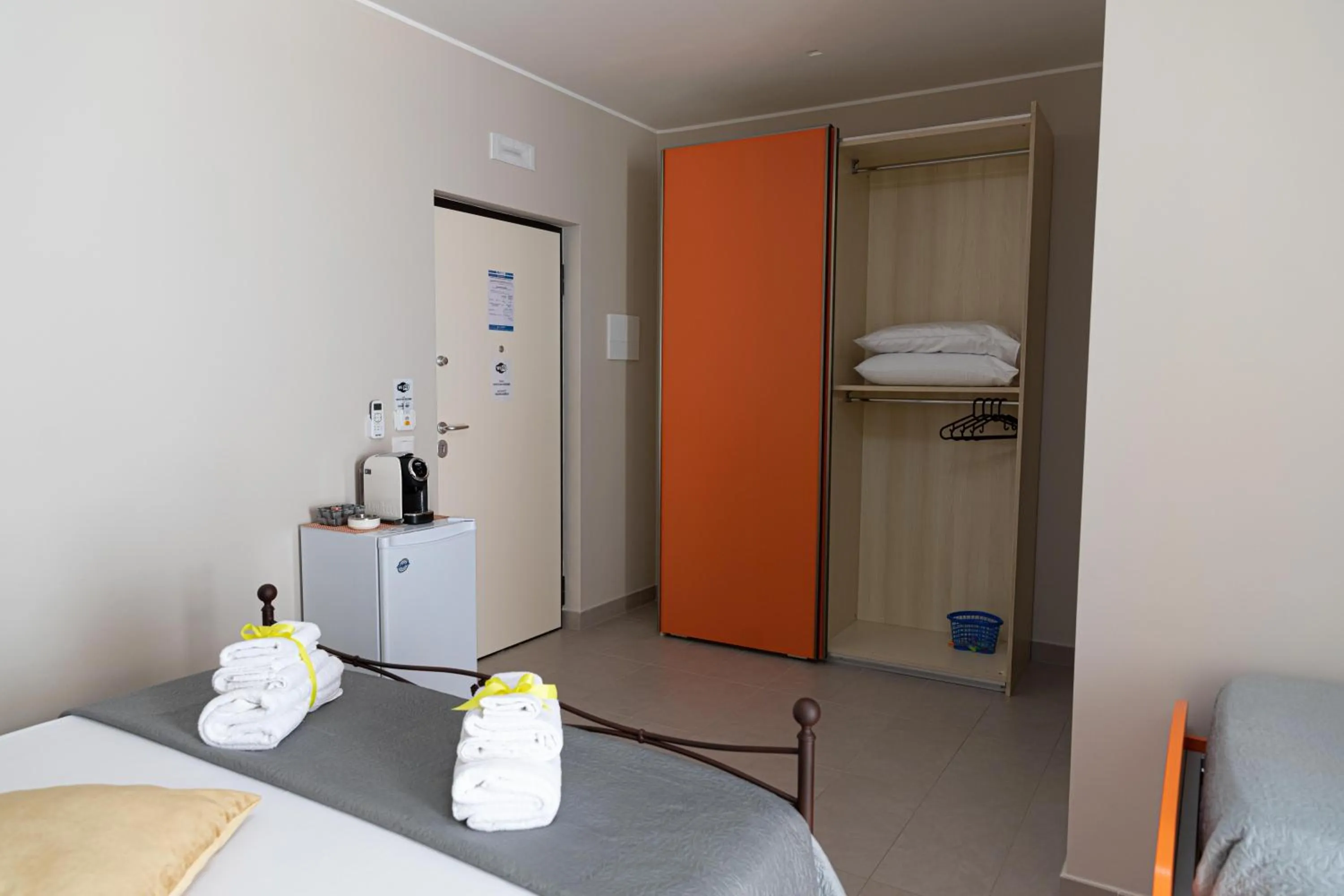 Bed in 16TH FAD ROOMS