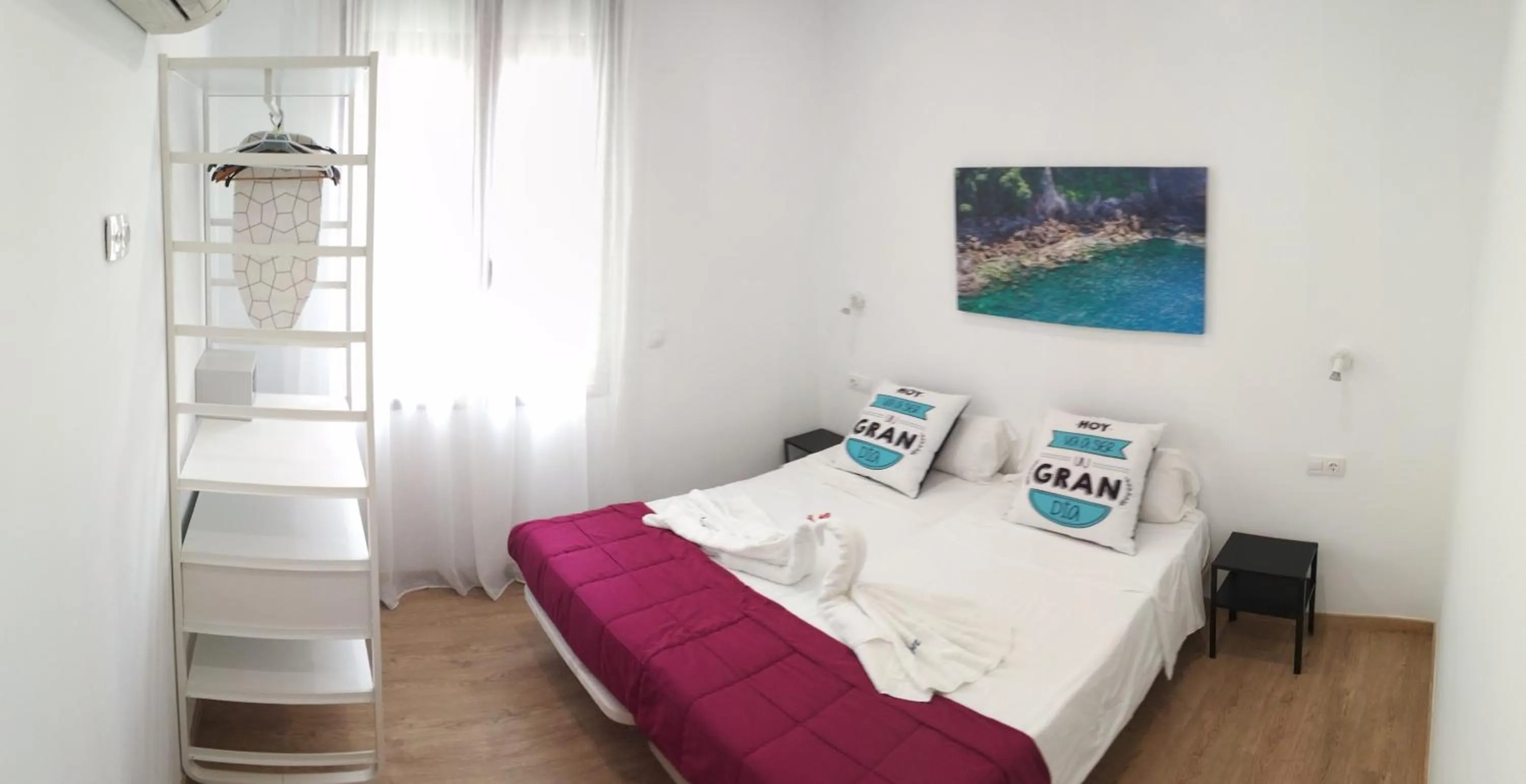 Bedroom, Bed in Apartamentos Boni