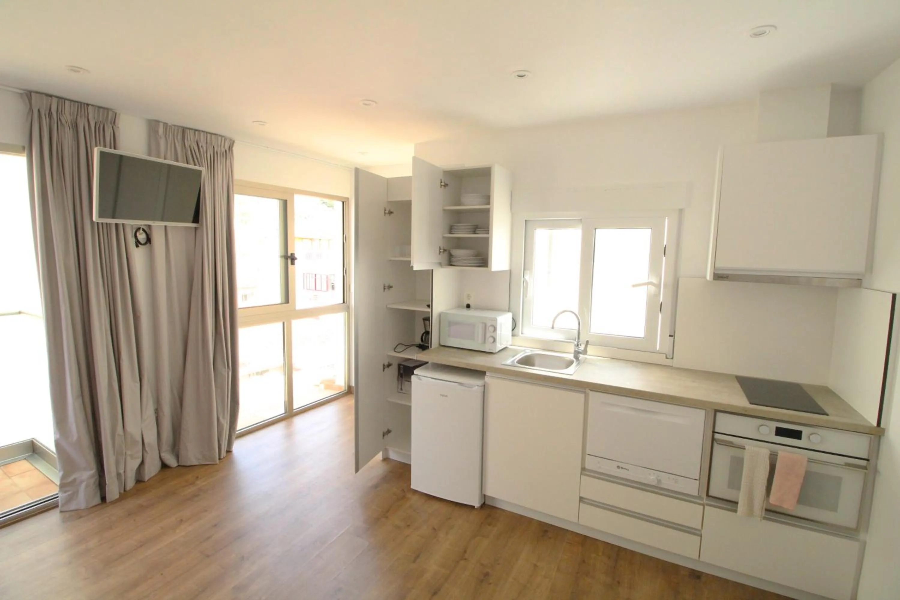 Kitchen or kitchenette in Apartamentos Boni