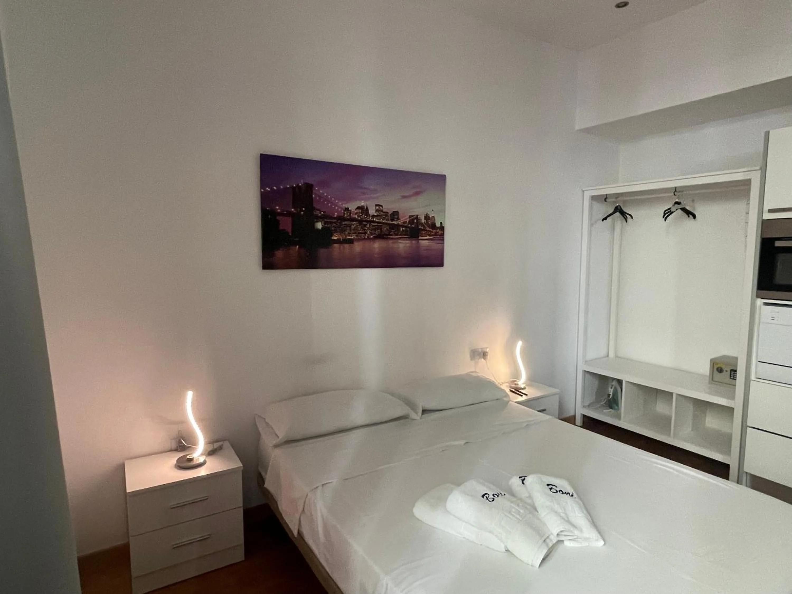 Bedroom, Bed in Apartamentos Boni