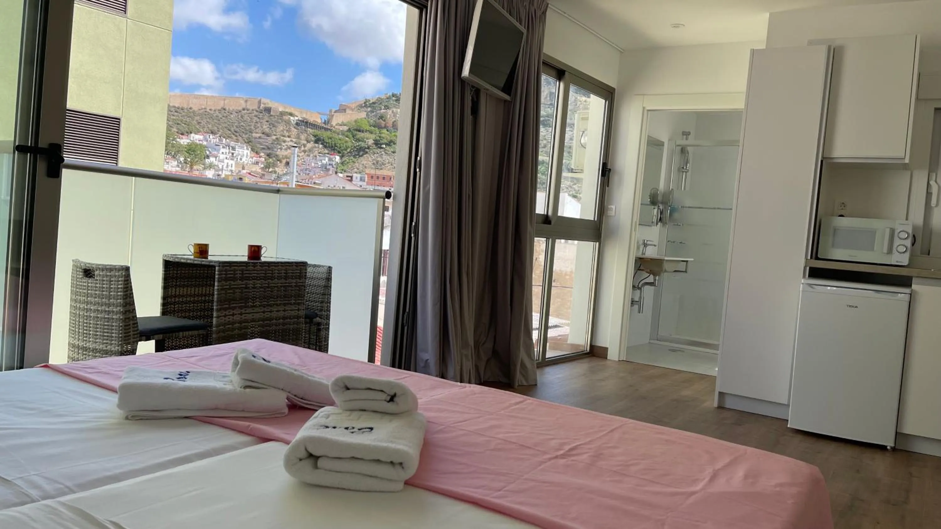 View (from property/room), Bed in Apartamentos Boni