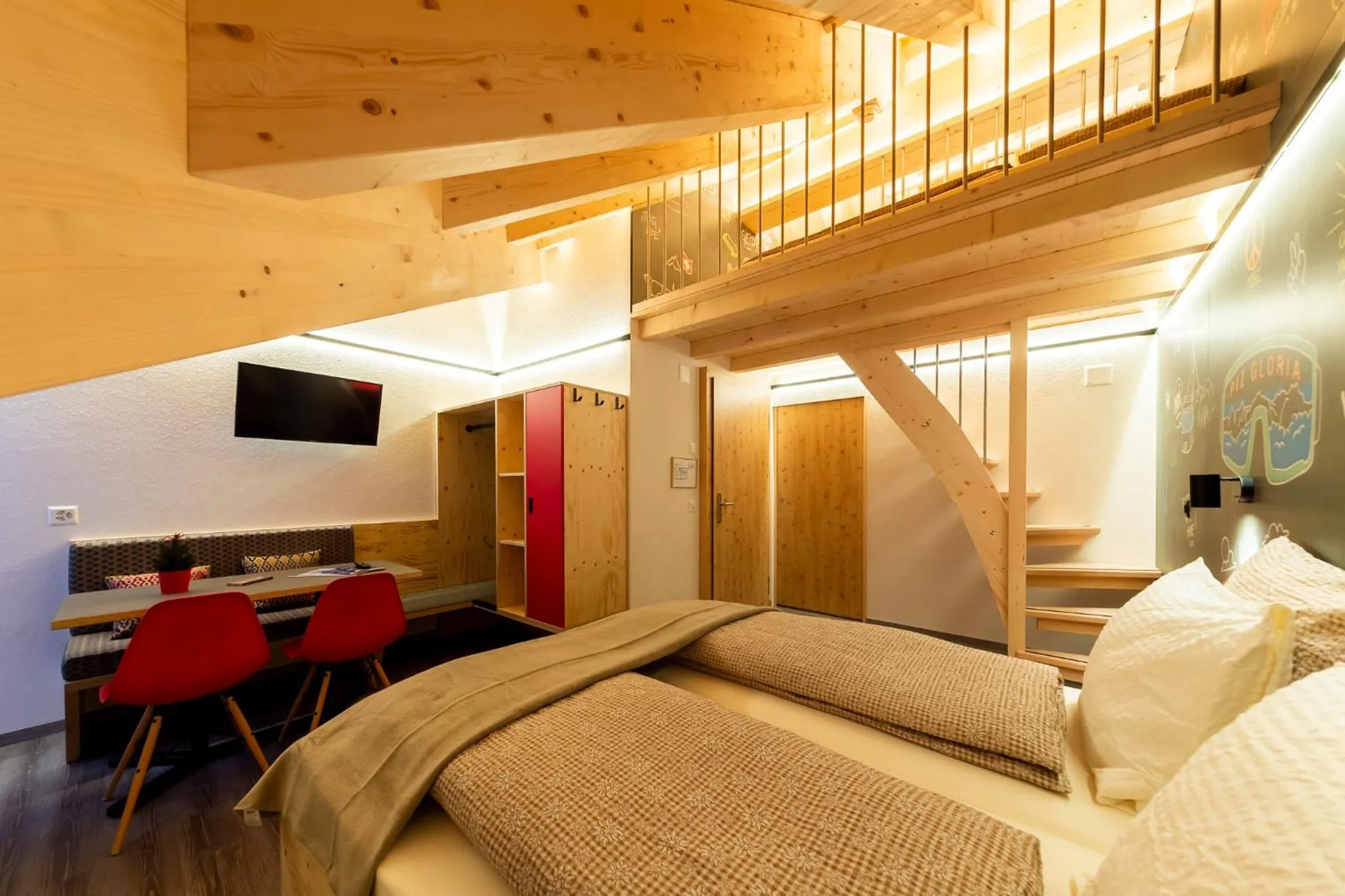 Family Room with Private Bathroom - single occupancy in Eiger Guesthouse