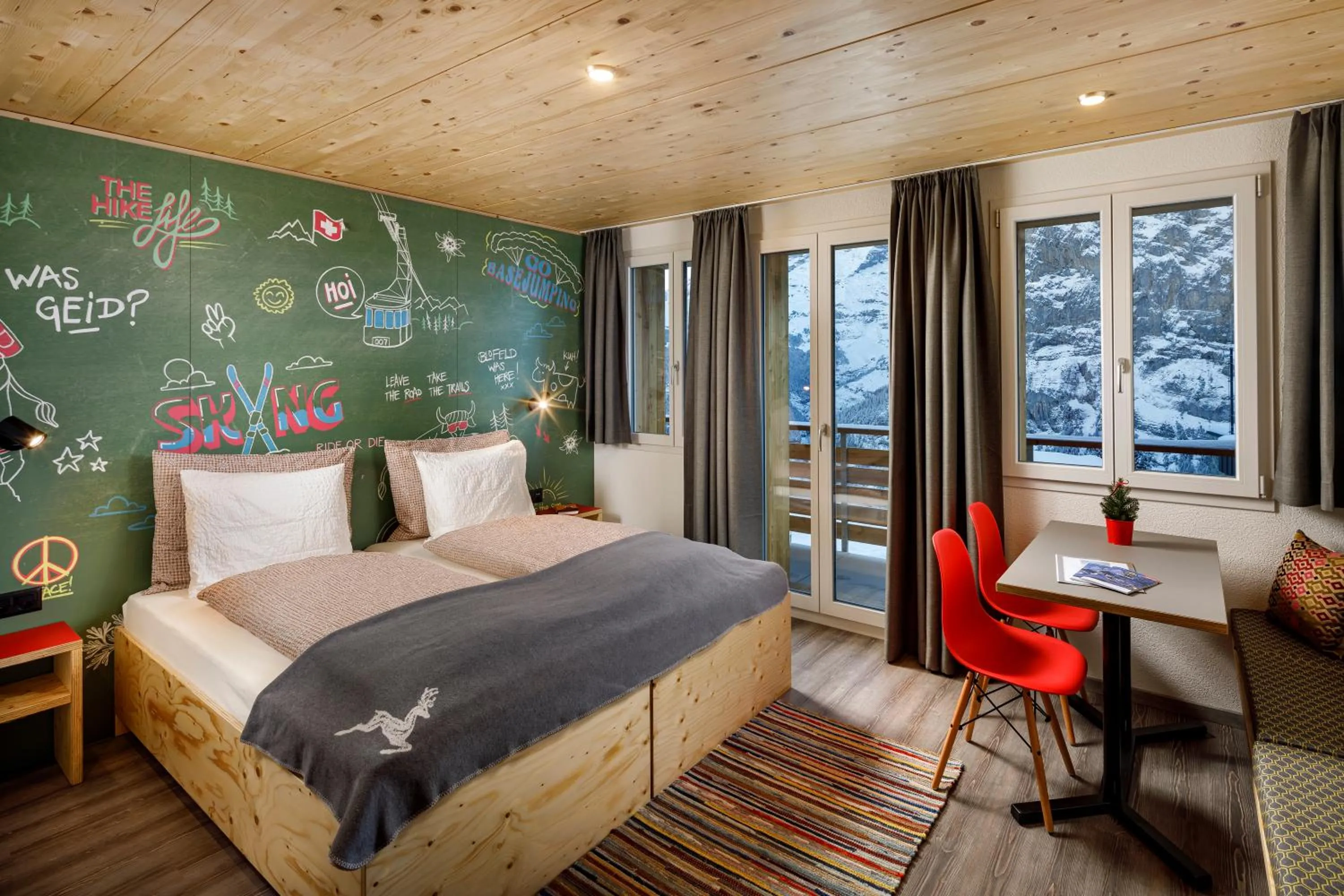 Double Room with Mountain View and Private Bathroom - single occupancy in Eiger Guesthouse