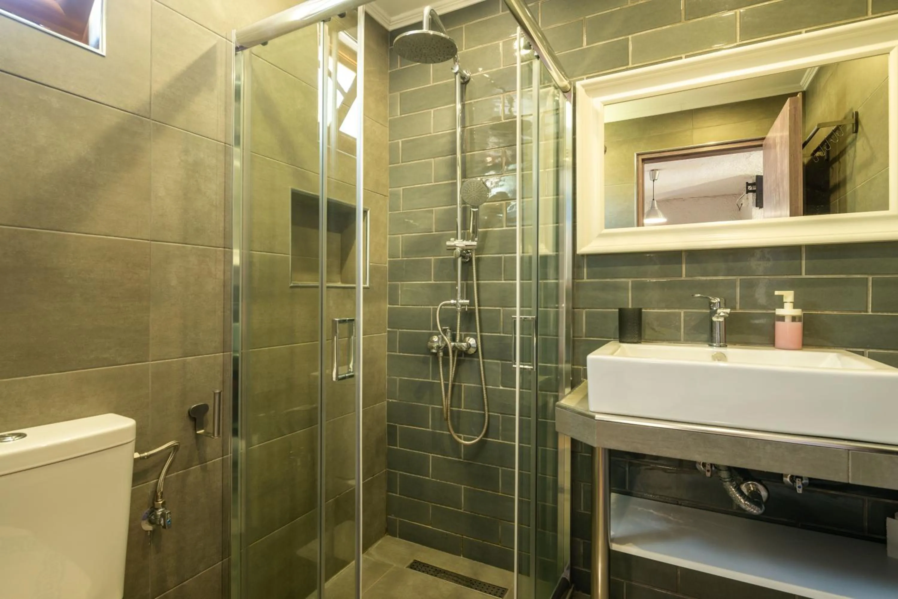 Bathroom in Anneta Studios
