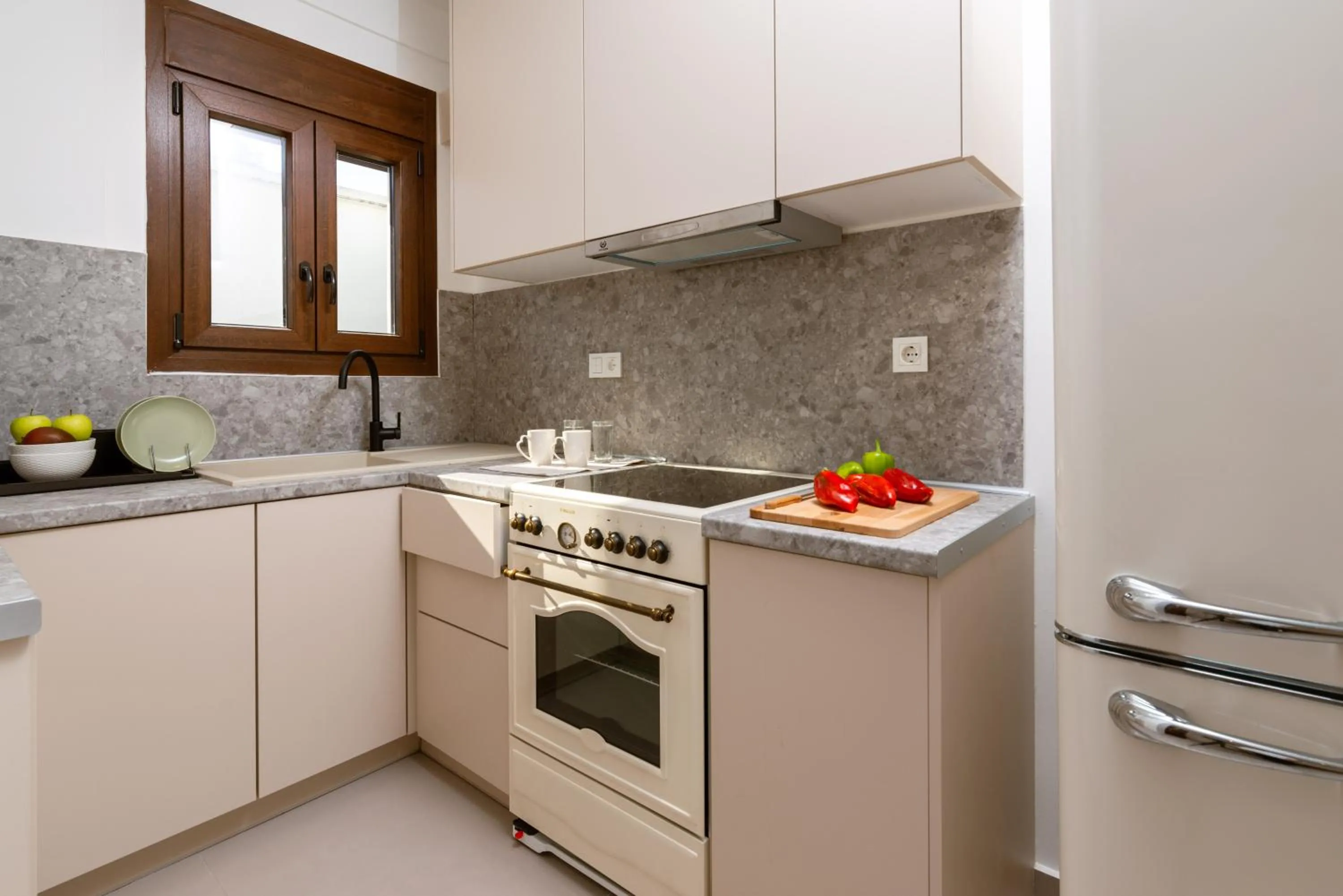 Kitchen or kitchenette in Anneta Studios