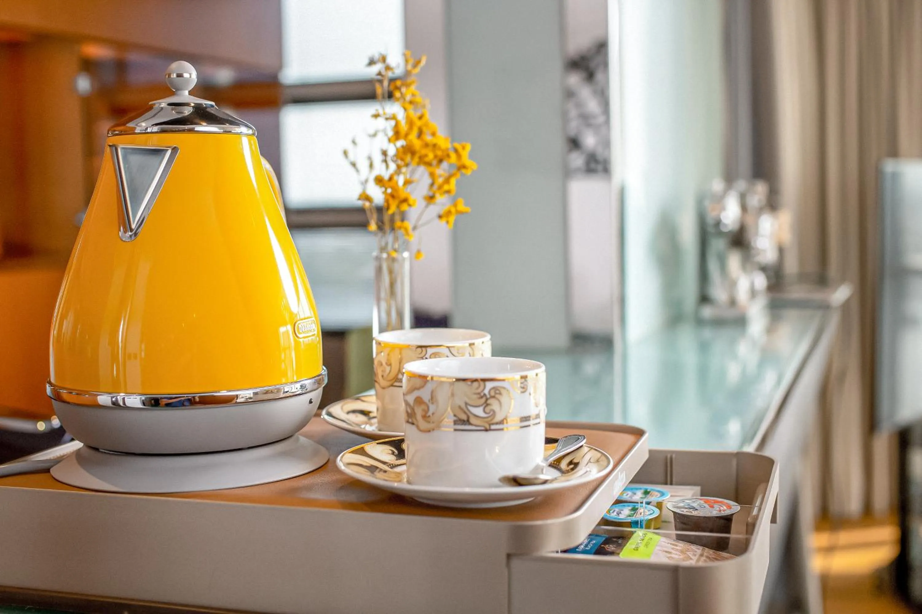 Coffee/tea facilities in Golden Sands Boutique Hotel-Dubai Creek