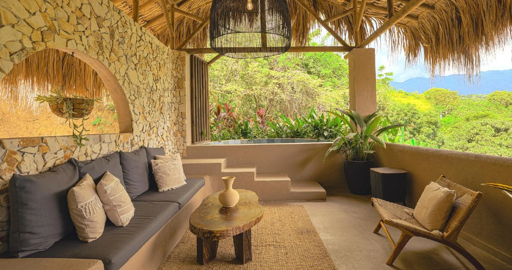 Garden view in Hotel Casa Candela