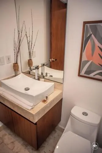 Bathroom in Anah La Quinta