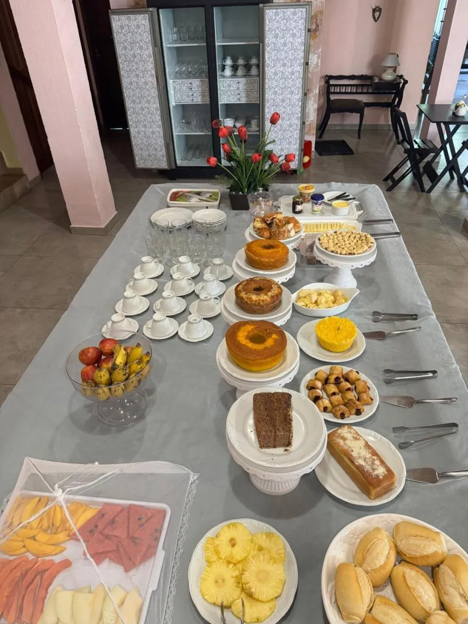 Buffet breakfast in Pousada Canavieiras Frederic