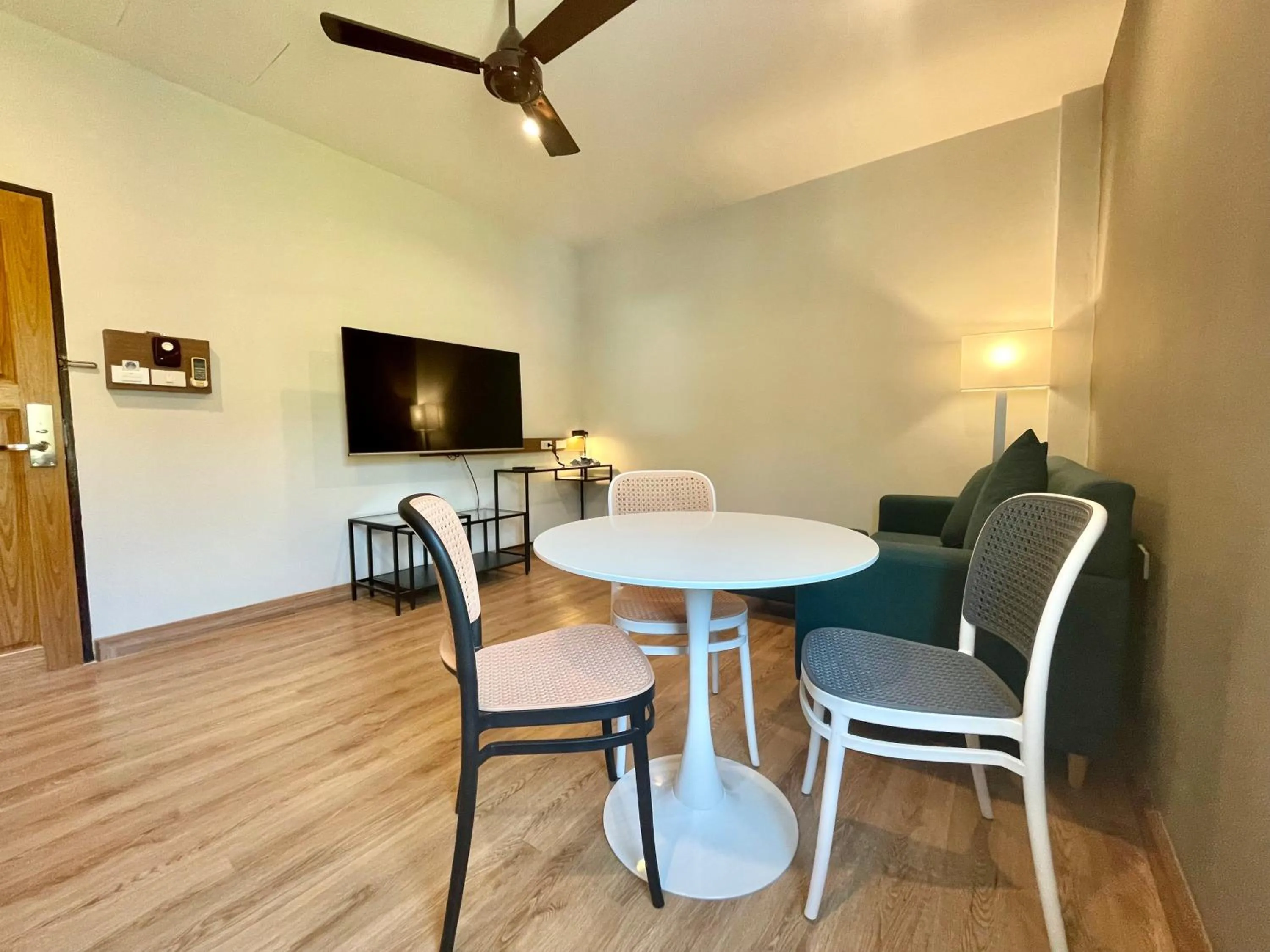 Living room in Room Actually Service Apartment