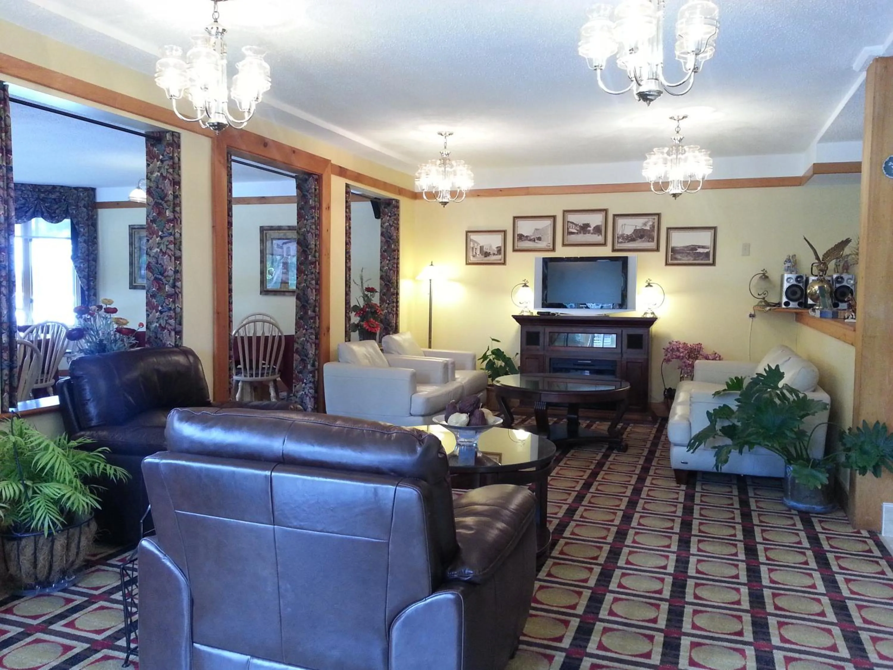 Lobby or reception in Granite Town Hotel