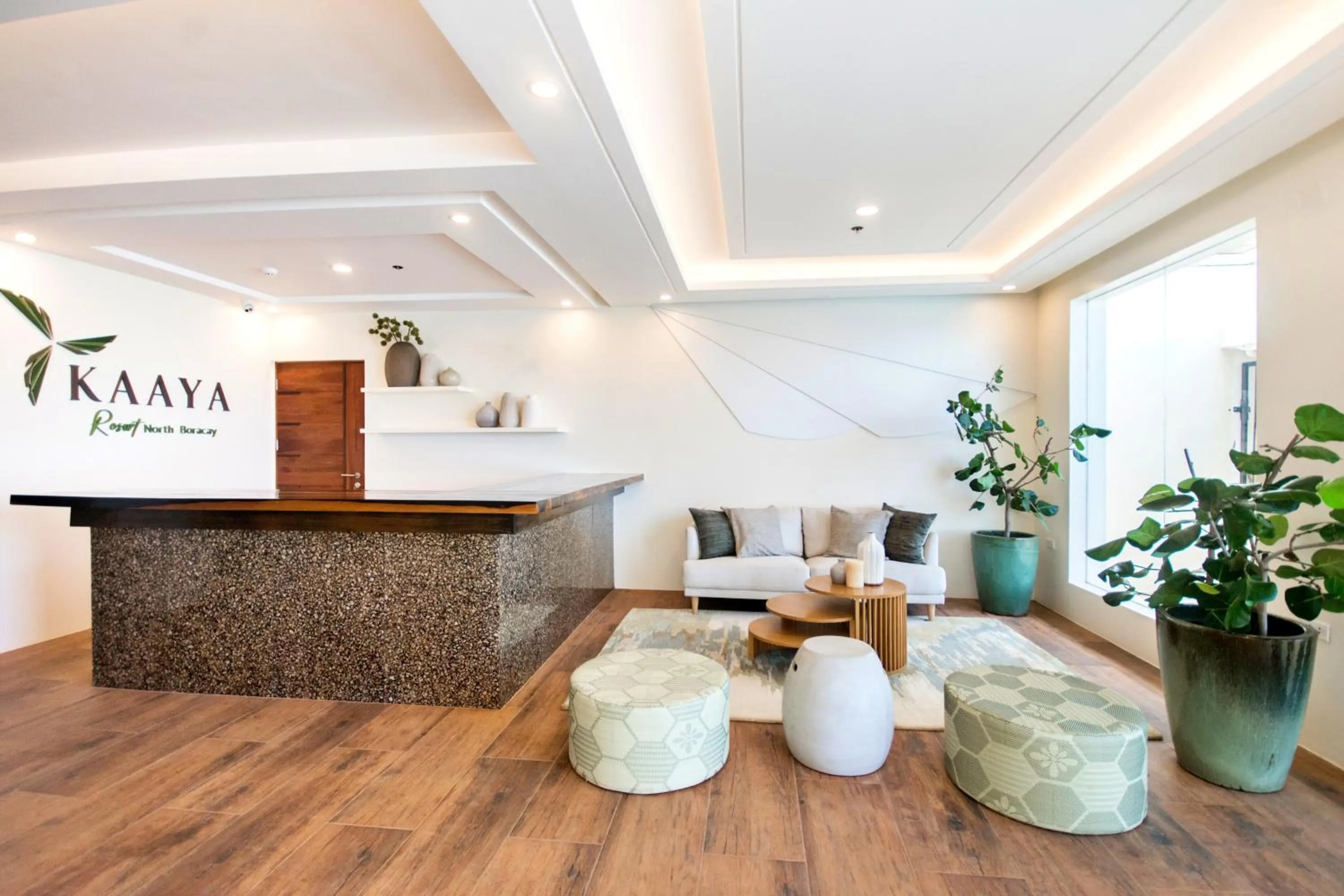 Lobby or reception in Kaaya Resort North Boracay