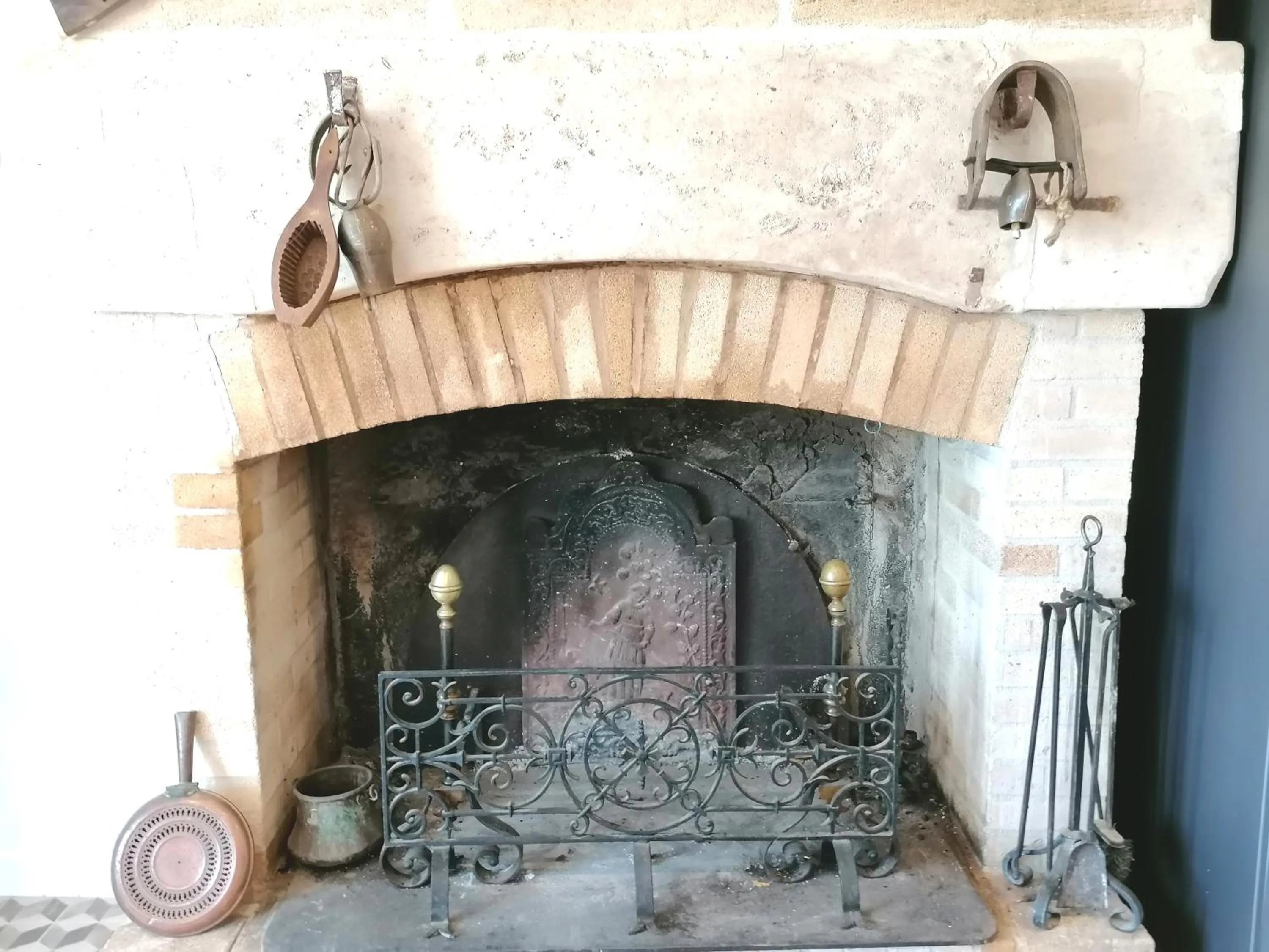 Domaine de Gaïa, Piscine, Pétanque, Ping Pong, proche Saint-Emilion