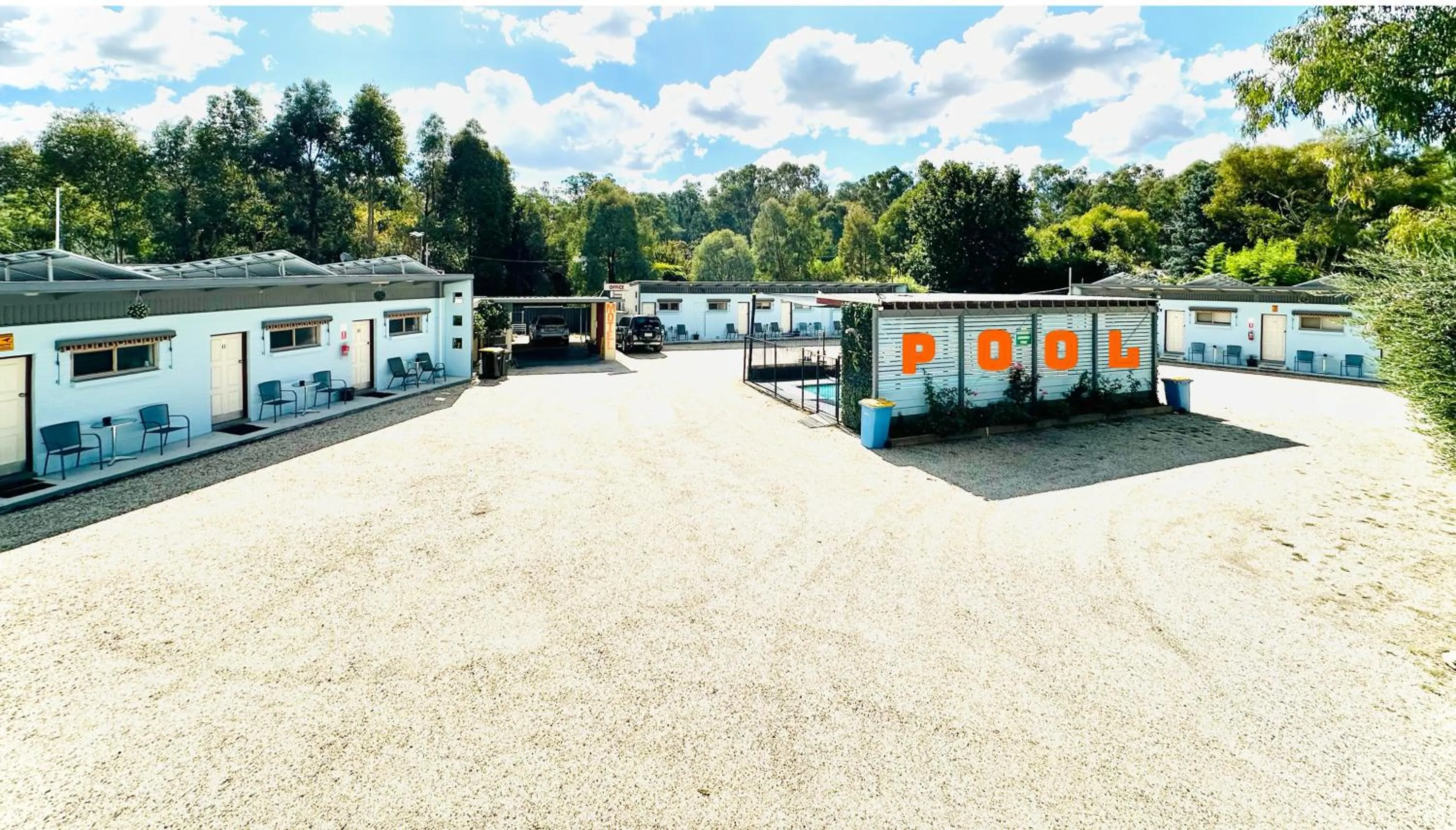 Auto Lodge Motor Inn