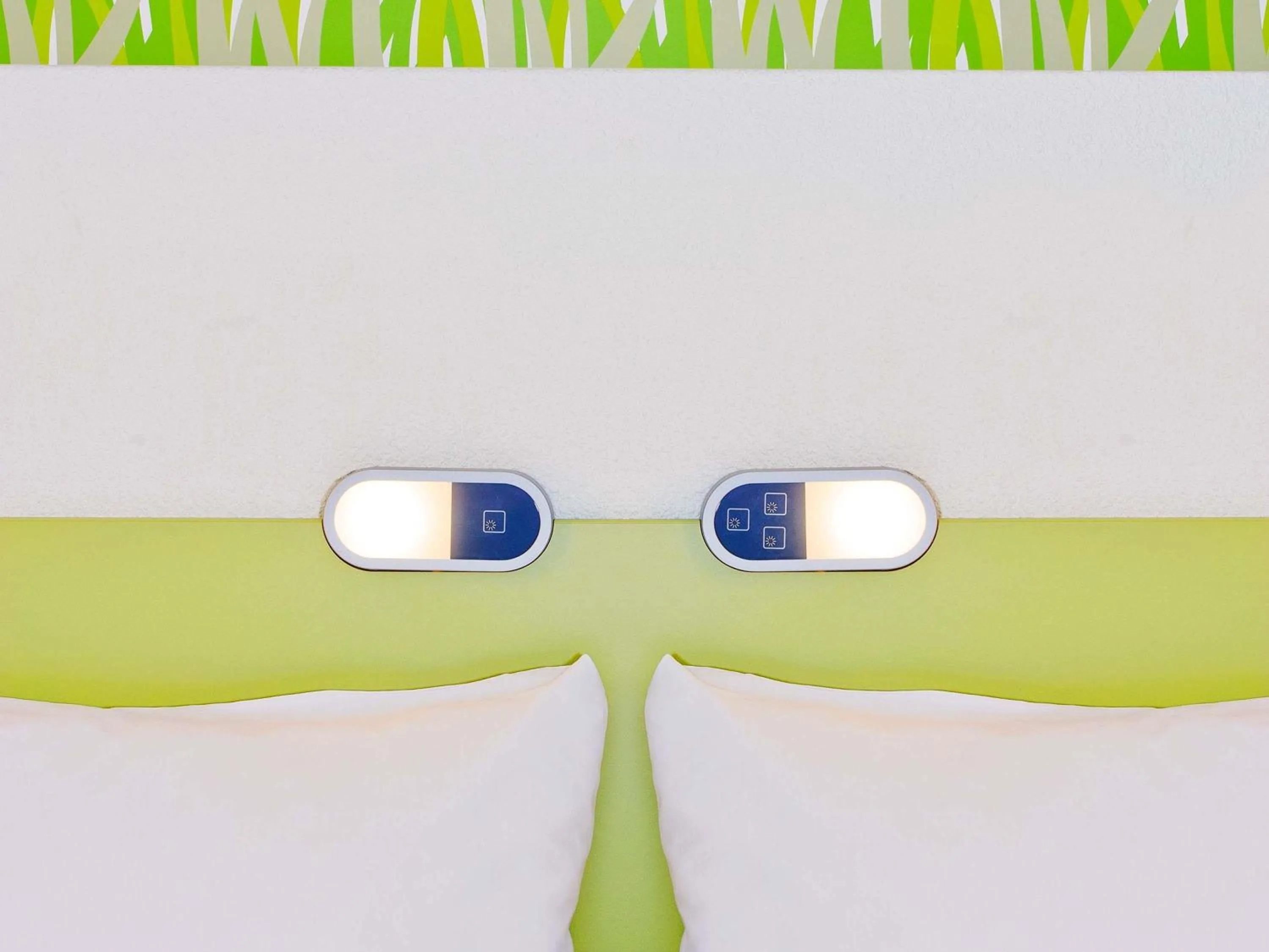 Bedroom in ibis budget Issoire