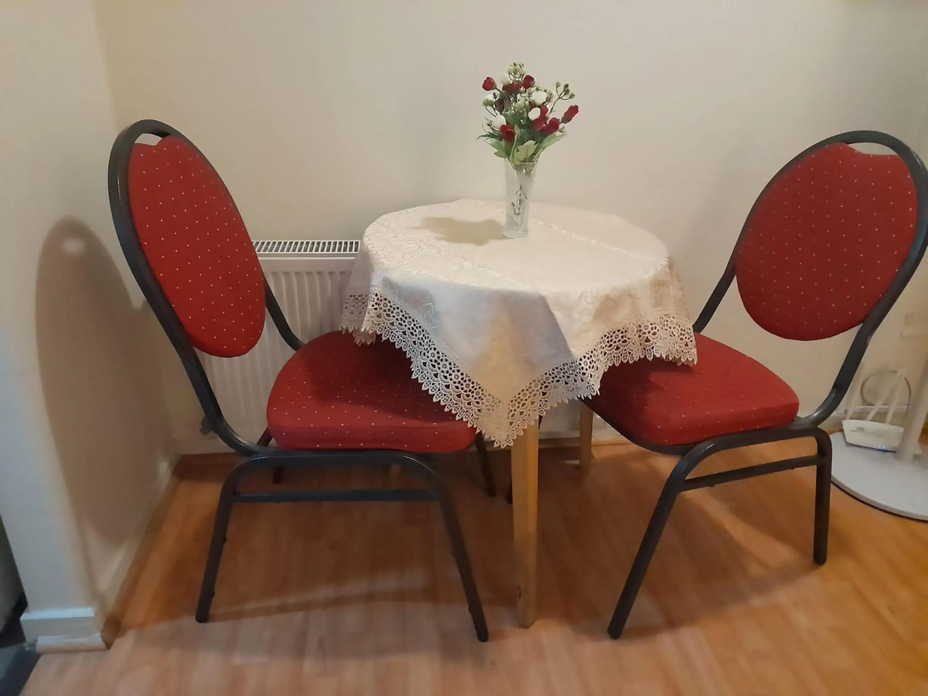 Dining area in VIP Apartments Chile