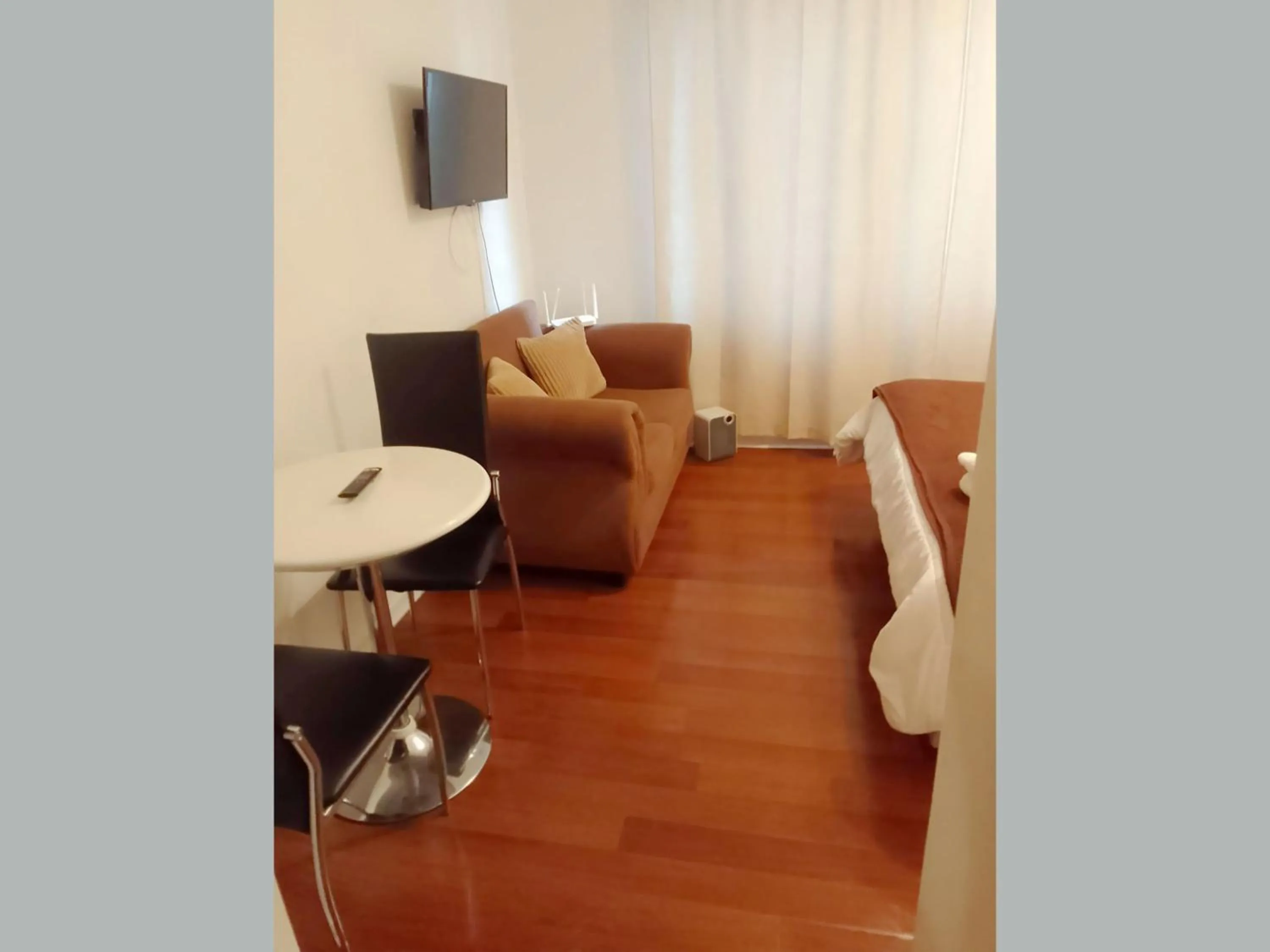 TV and multimedia in VIP Apartments Chile