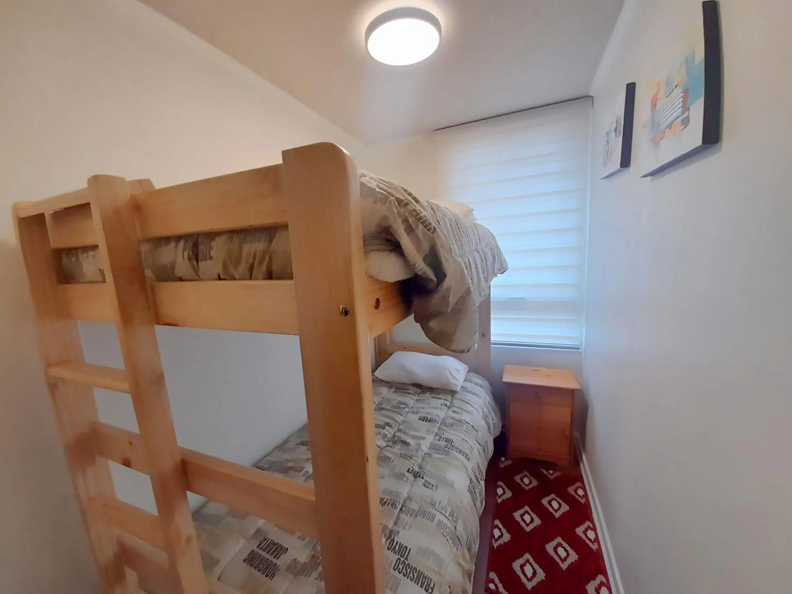 Decorative detail, Bed in VIP Apartments Chile