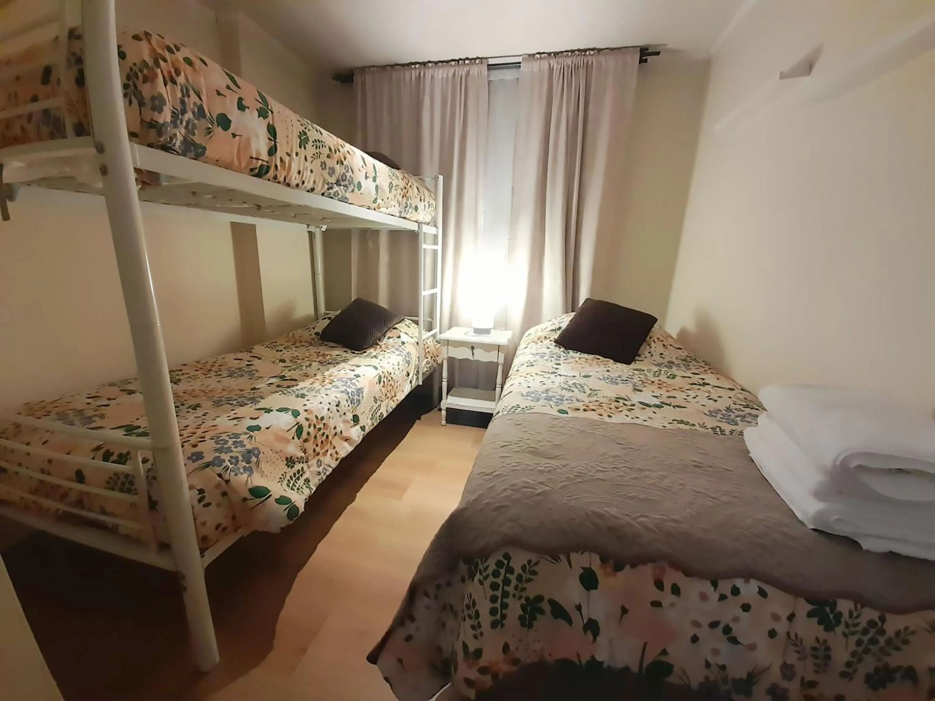 Decorative detail, Bed in VIP Apartments Chile