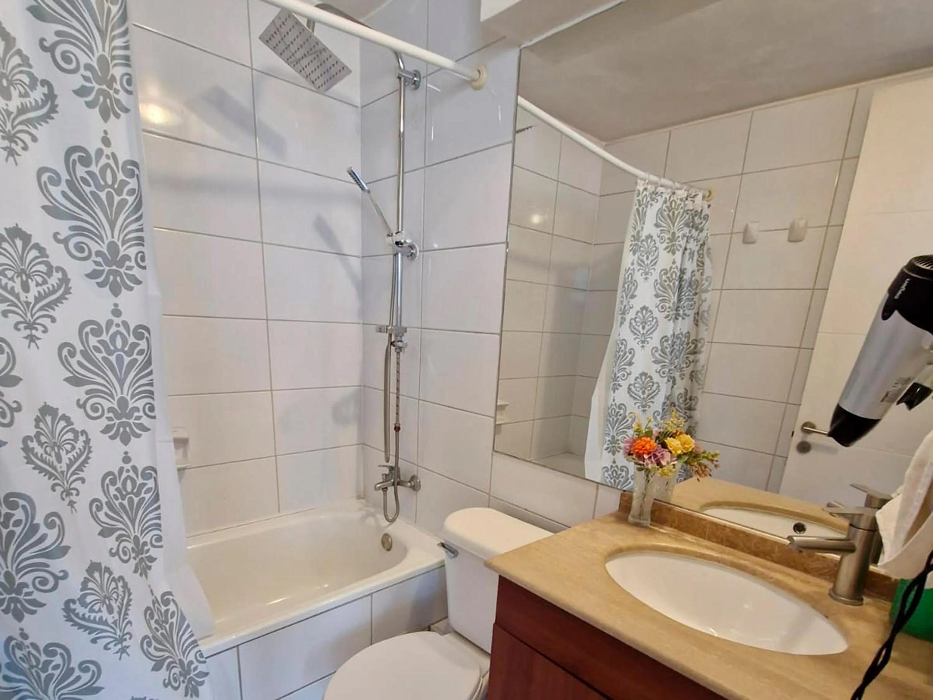 Bathroom in VIP Apartments Chile