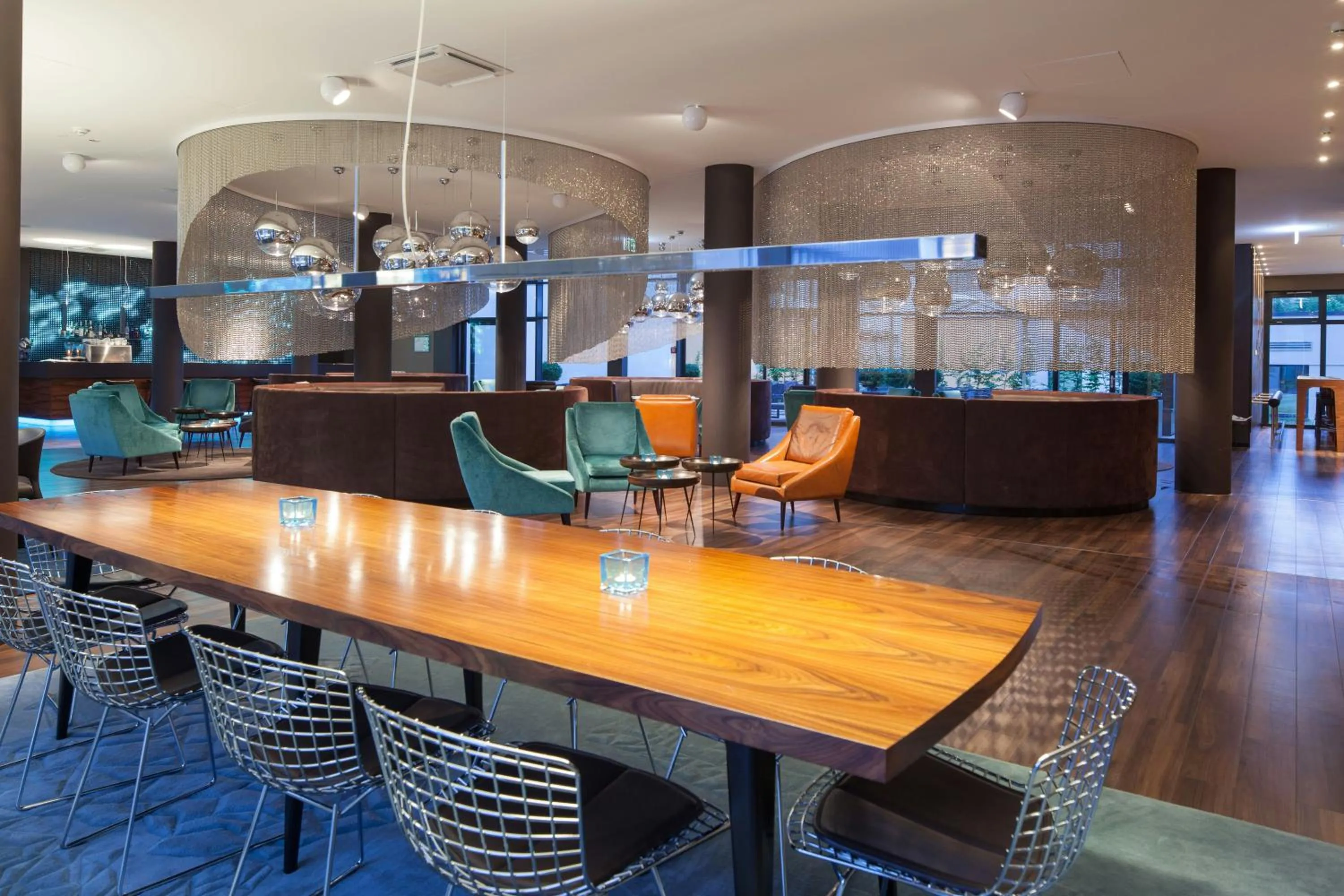 Facade/entrance in Motel One Frankfurt Messe