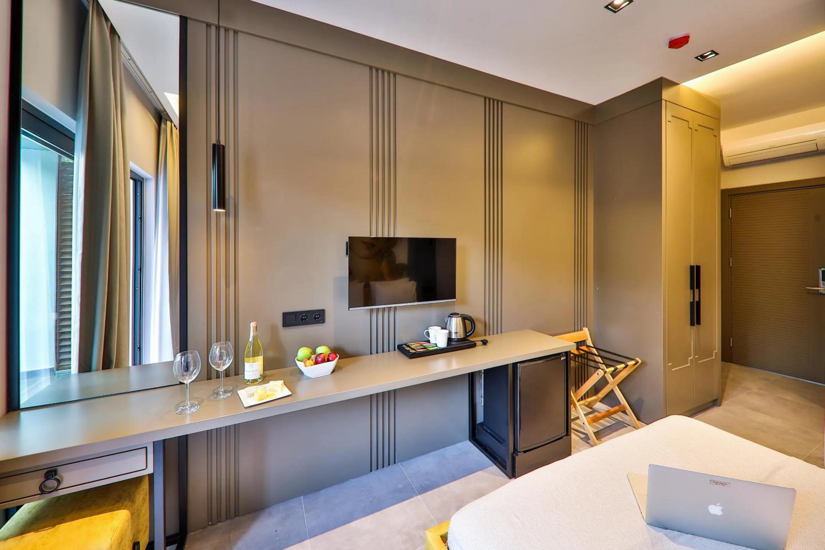 TV and multimedia in Neva Kaş