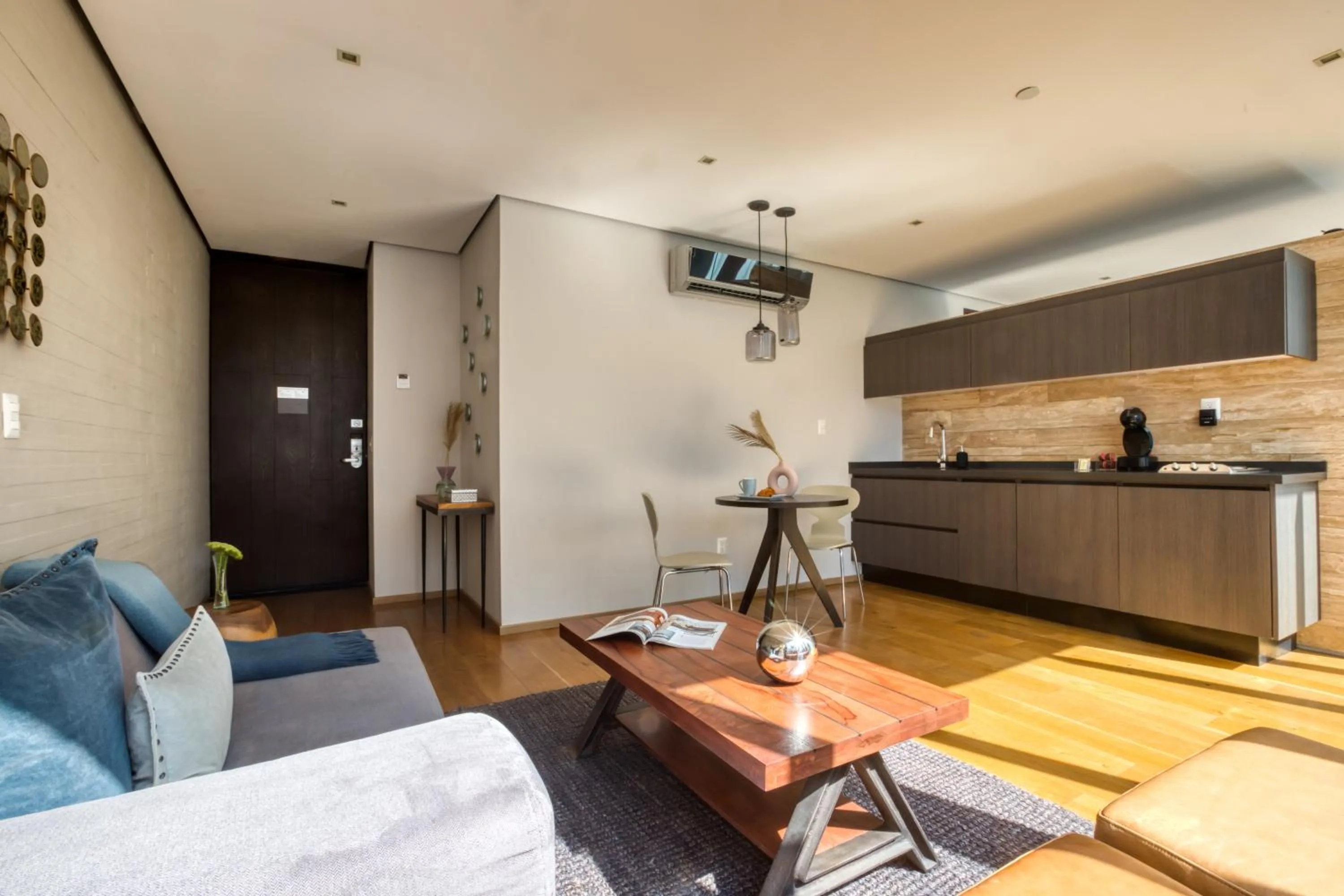 Kitchen or kitchenette in AR 218 Hotel by ULIV