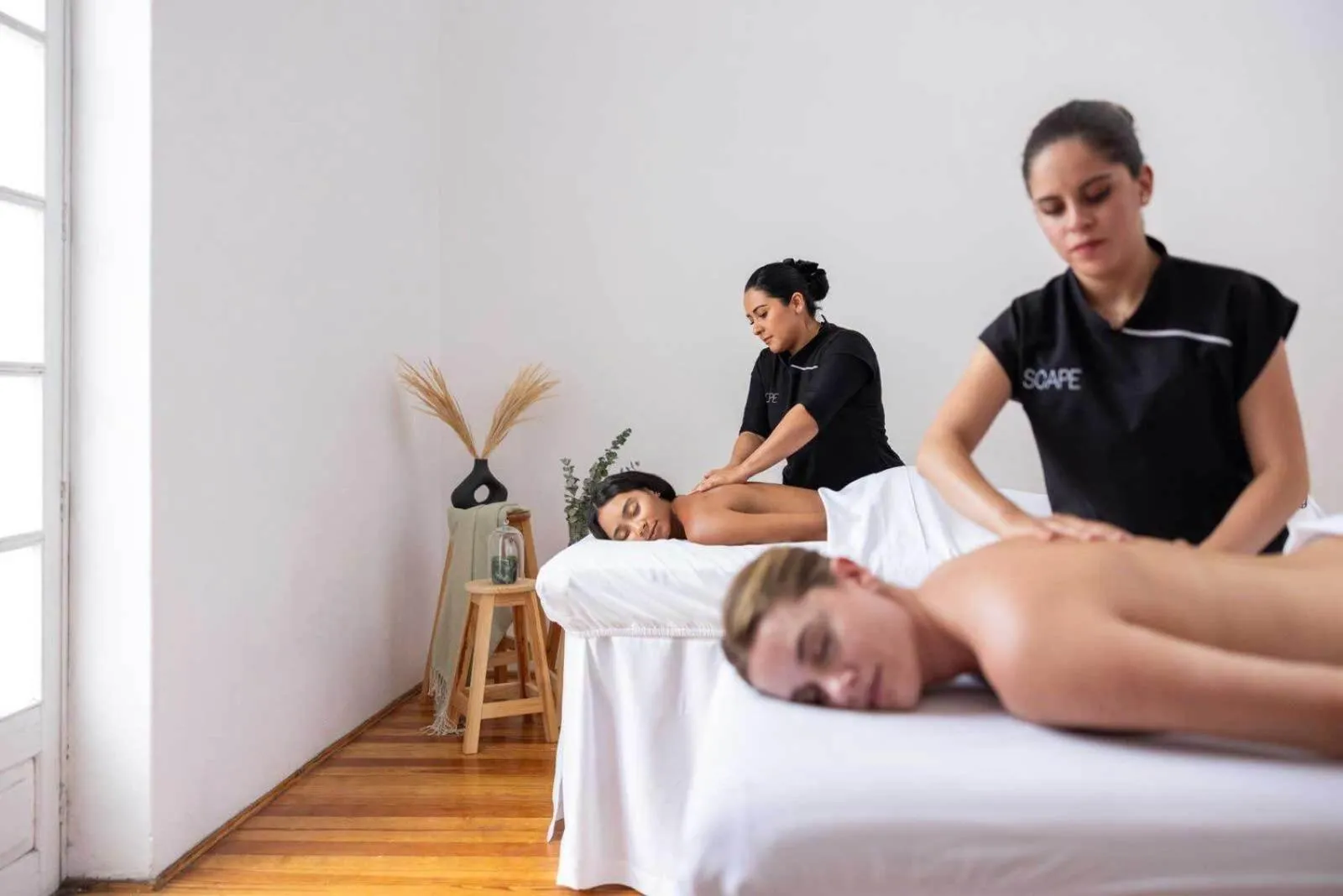 Massage in AR 218 Hotel by ULIV