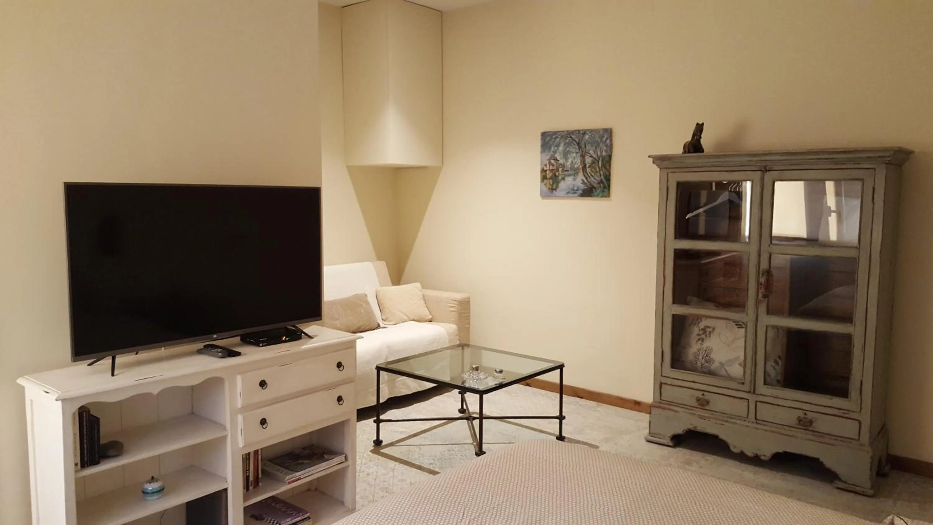 TV and multimedia in La Casa dels Lledoners