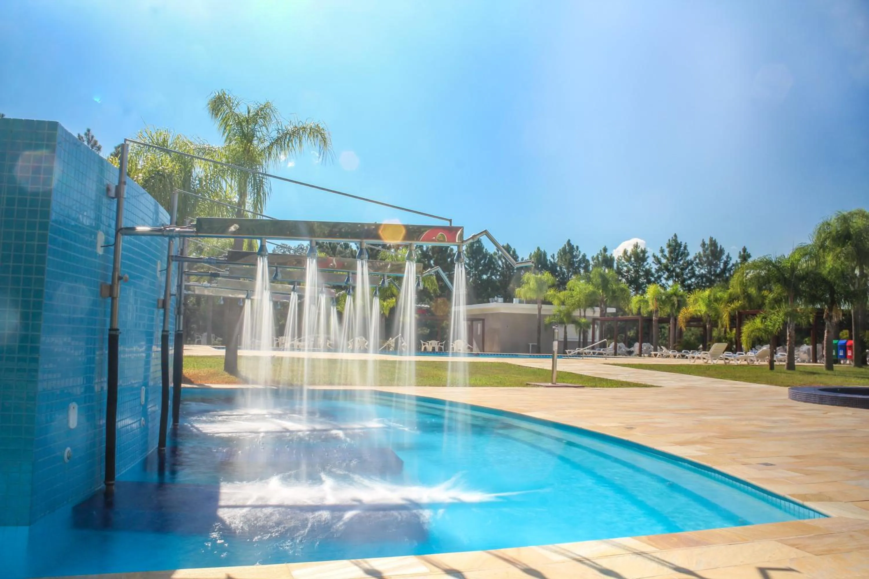 Swimming pool in Hotel San Isidro