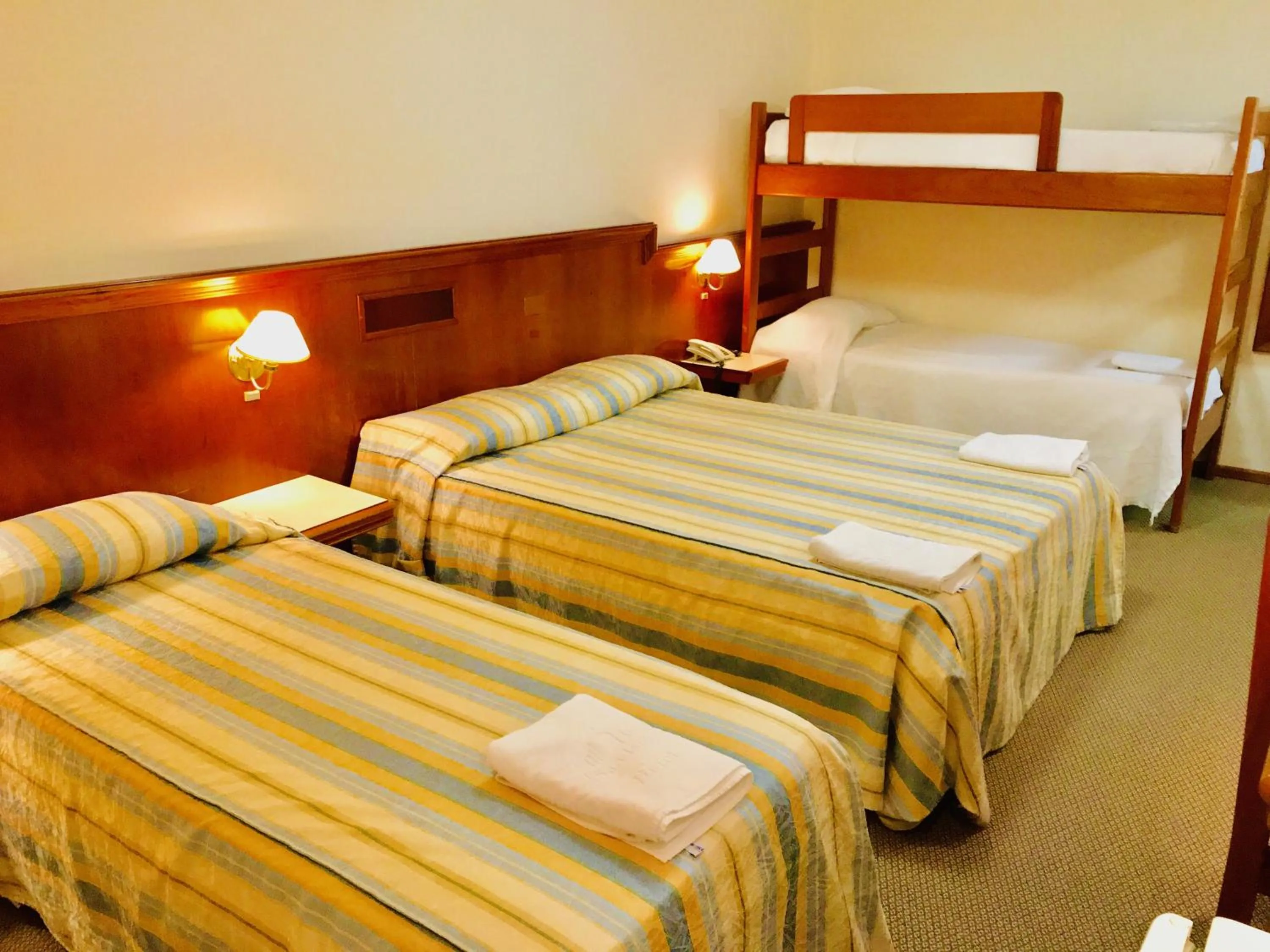 Bed in Hotel San Isidro
