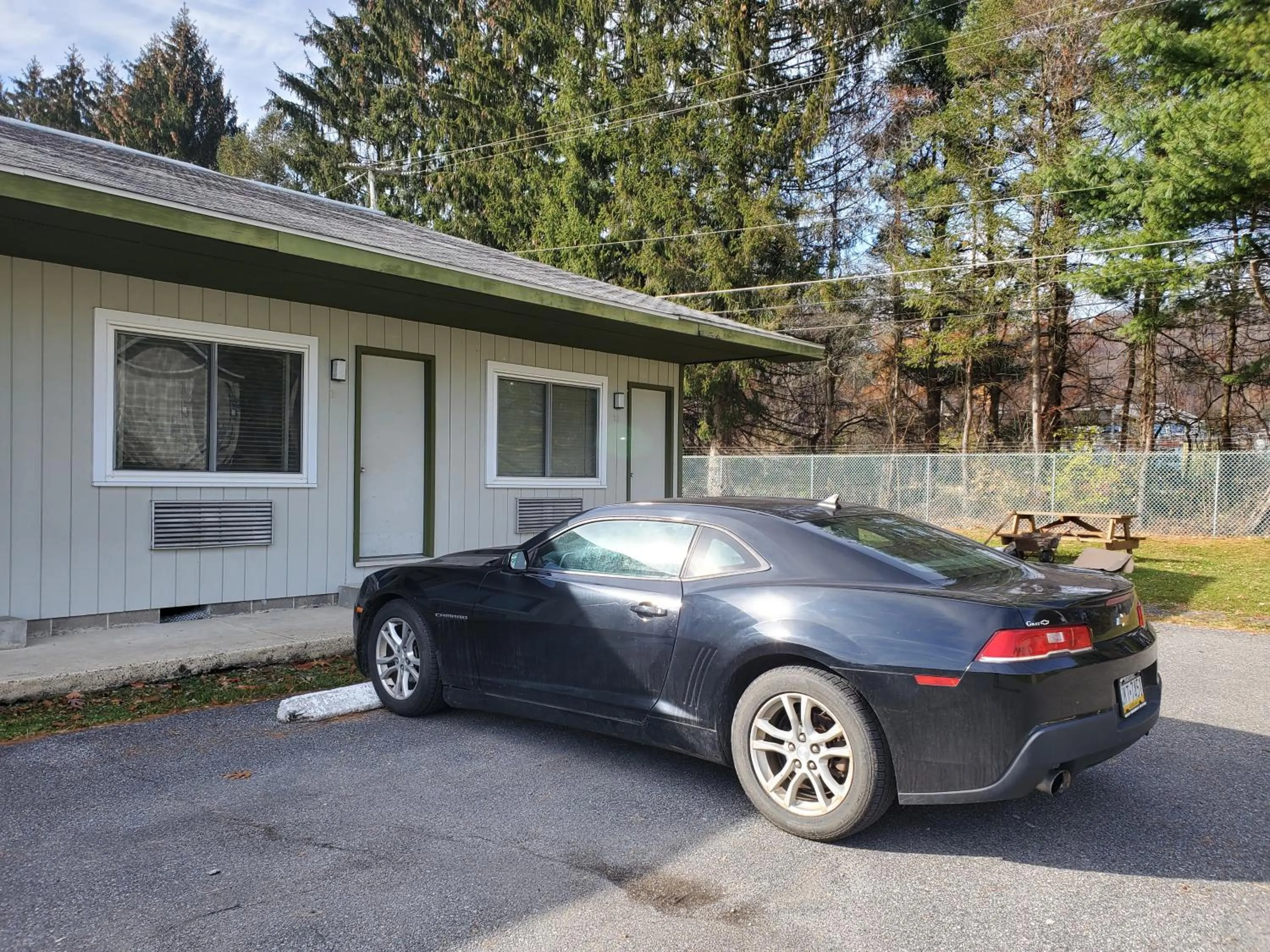 Property building in Glenwood Inn - Stroudsburg