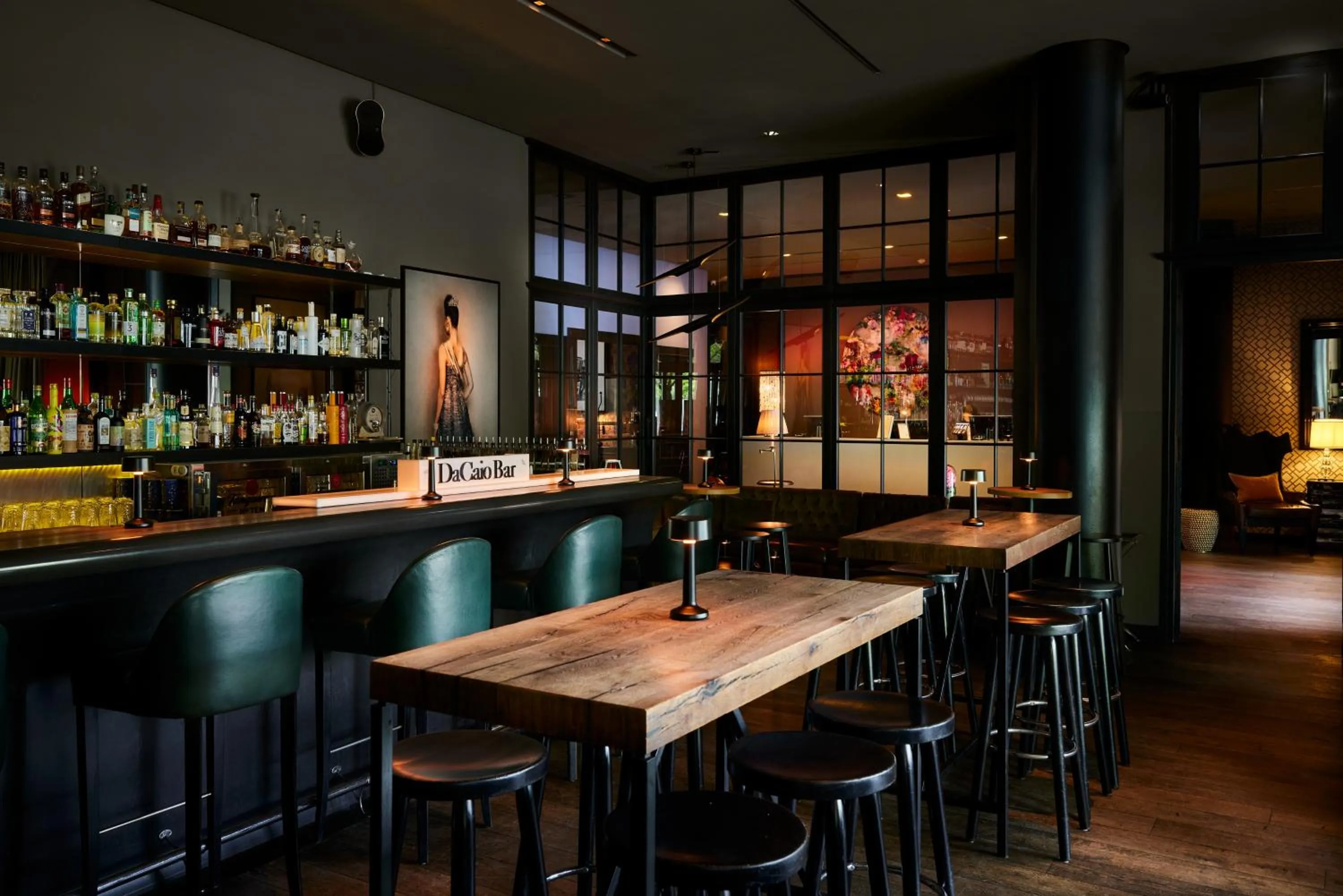 Lounge or bar in The George Hamburg