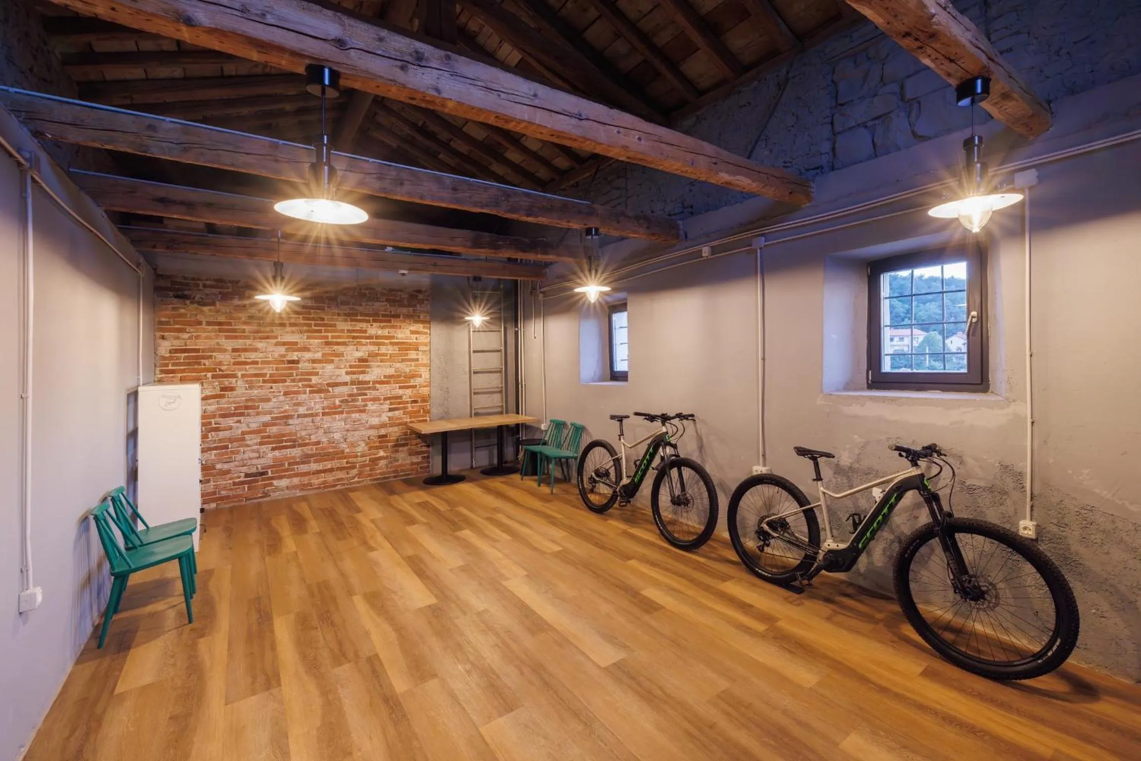 Cycling in Vila ROBIDA & SPA