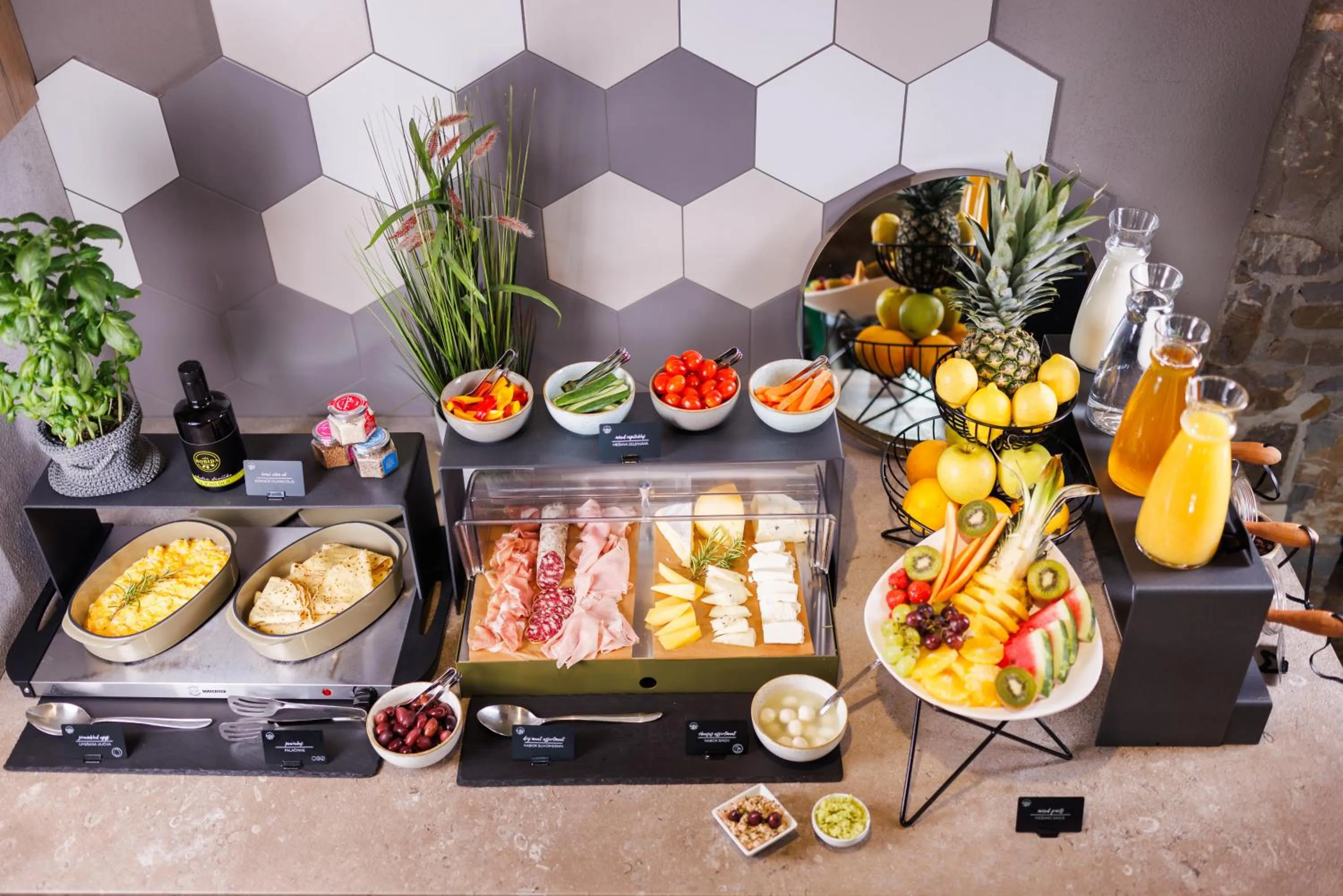 Food and drinks in Vila ROBIDA & SPA