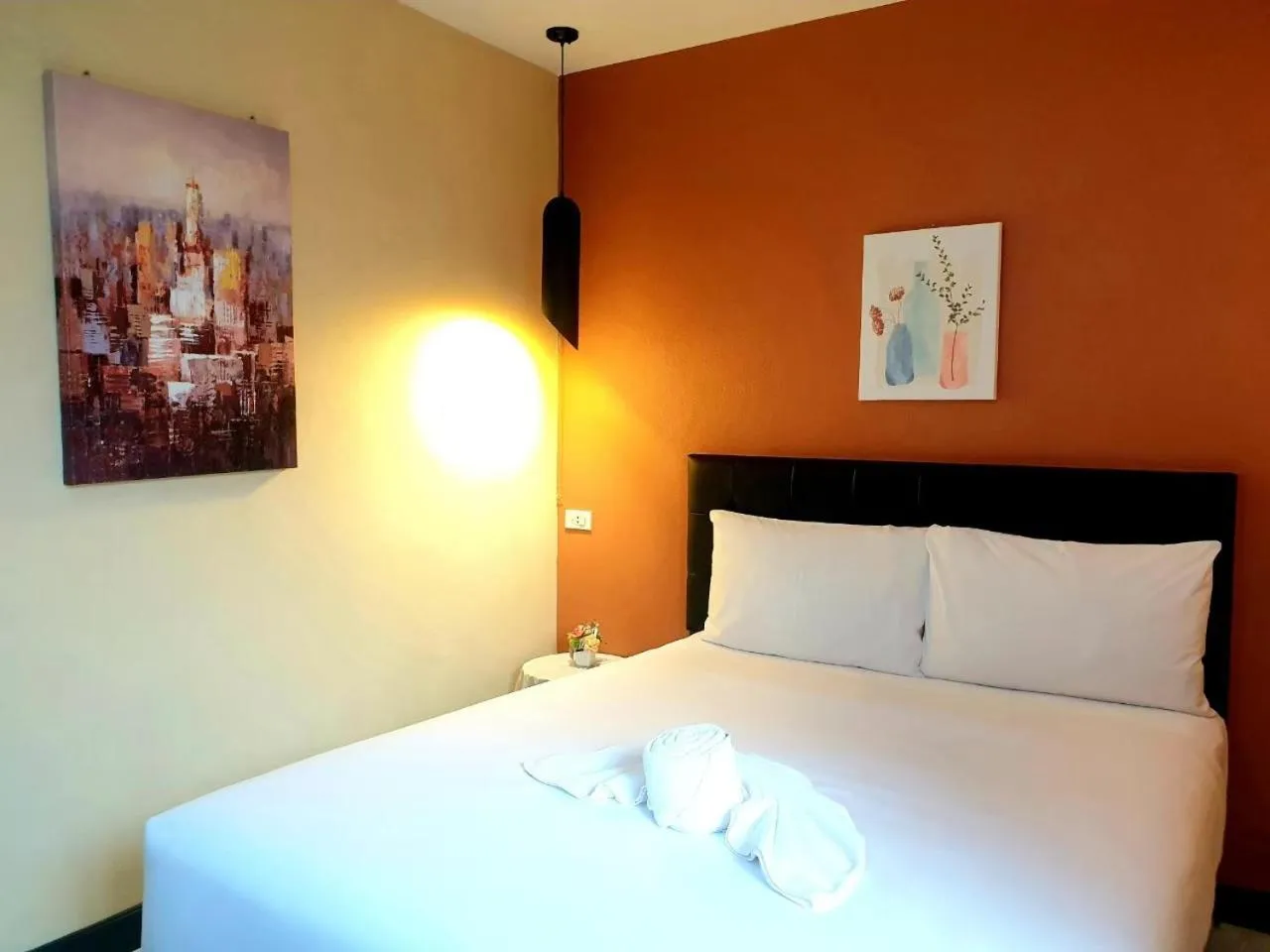 Bed in บันดารี่ ริชชี่ (Bhundaree Richy)