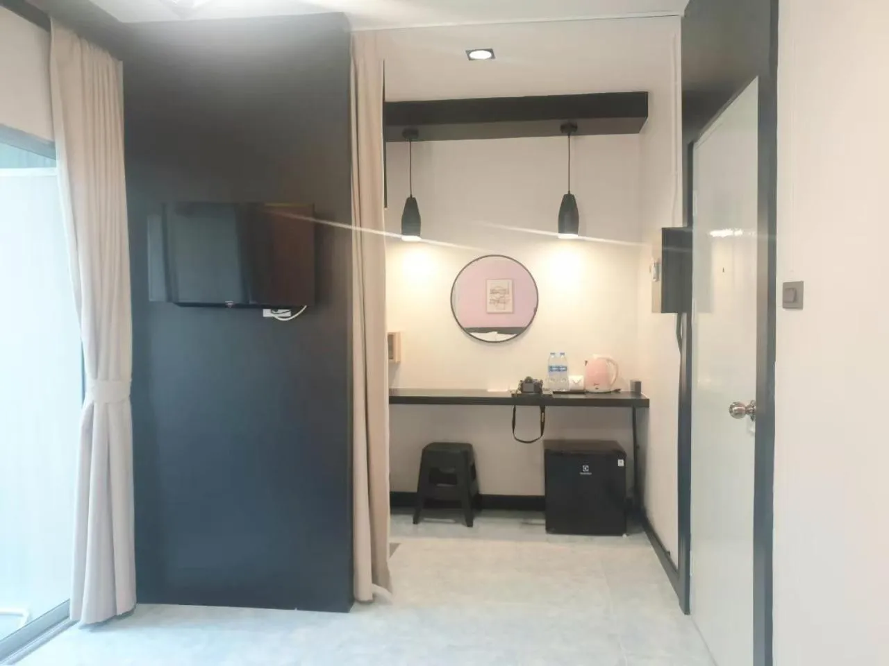 TV and multimedia in บันดารี่ ริชชี่ (Bhundaree Richy)