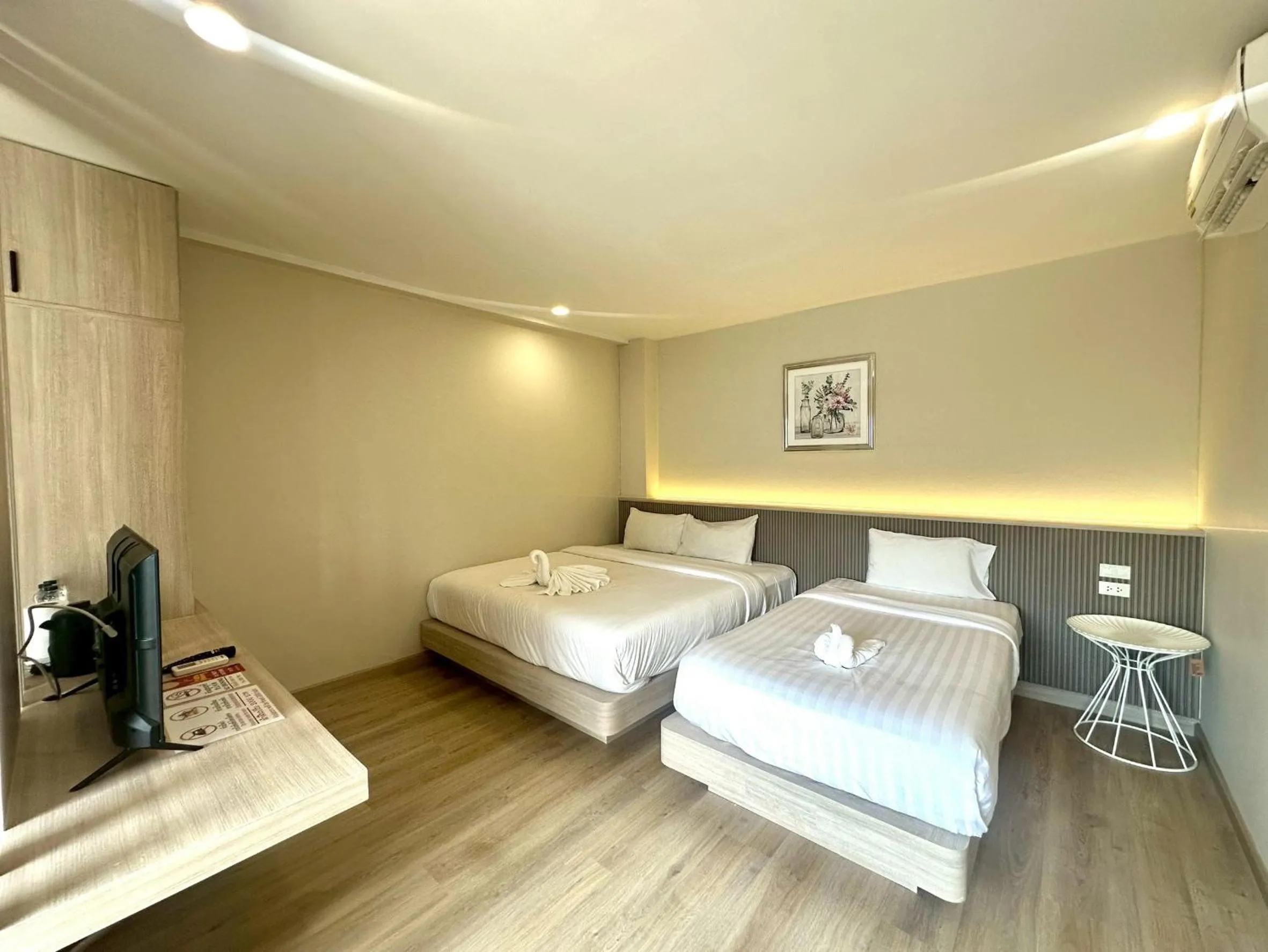 Bed in บันดารี่ ริชชี่ (Bhundaree Richy)