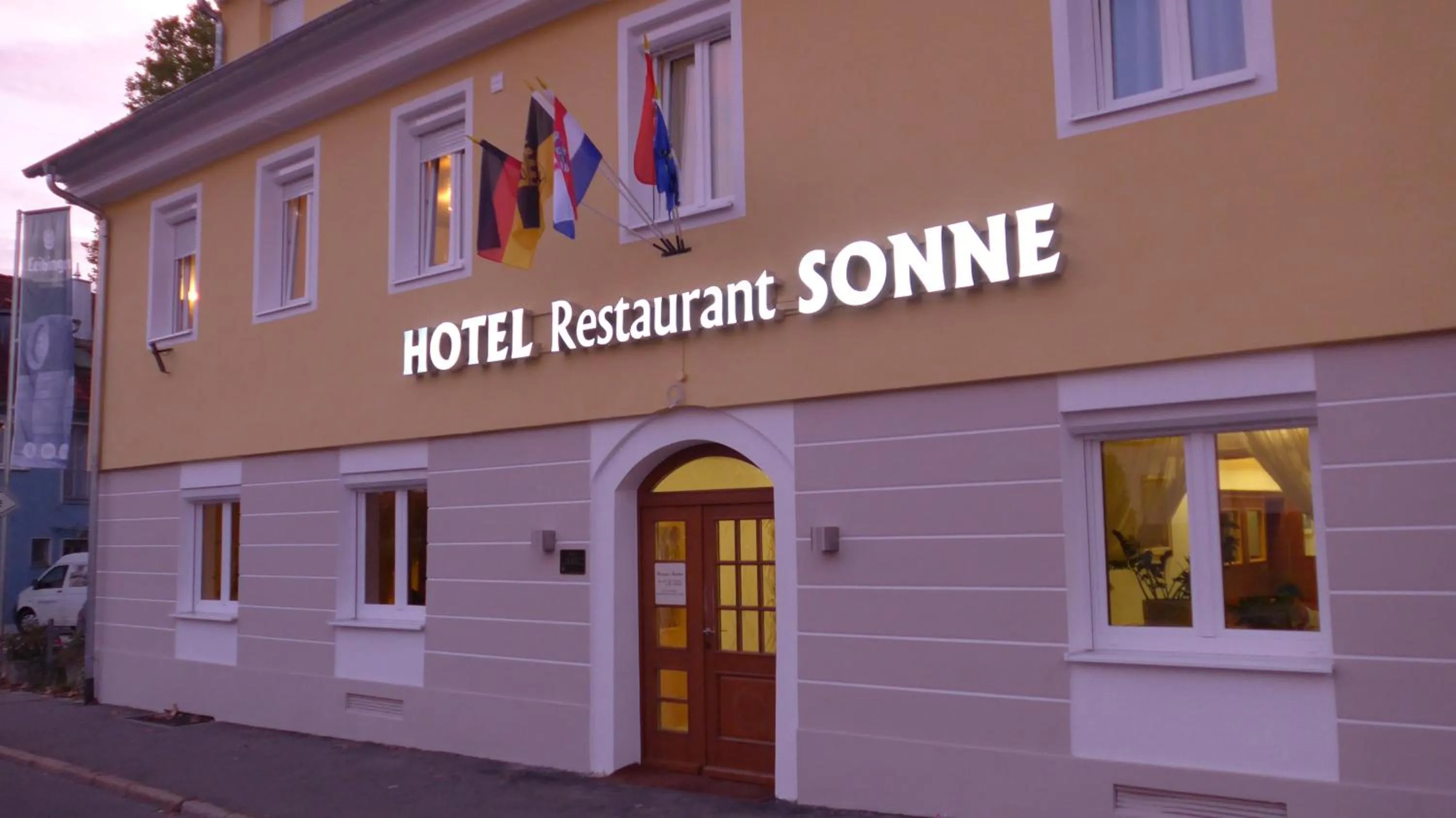 Property building in Hotel Sonne