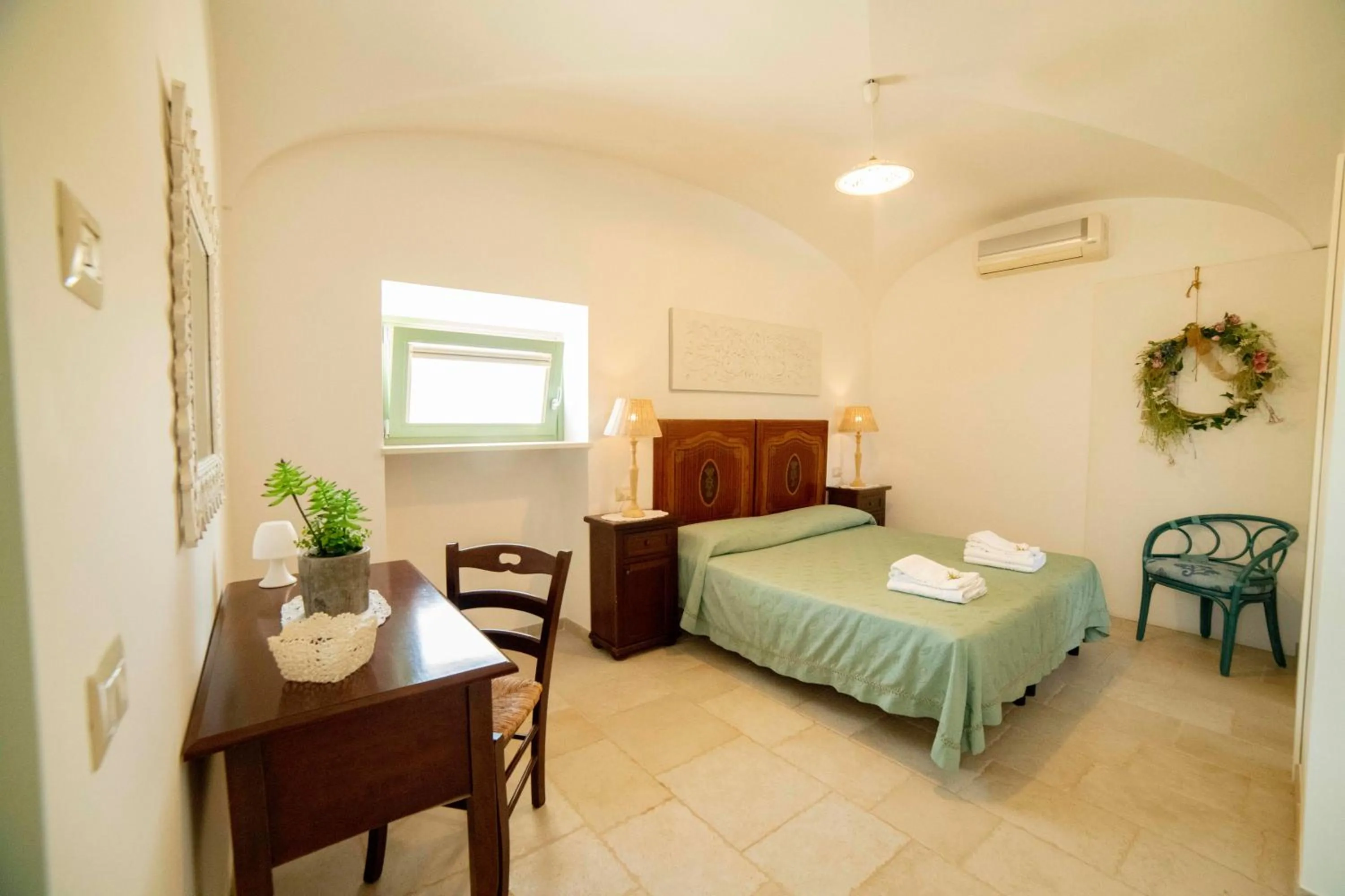 Bed in Coppola di Seta