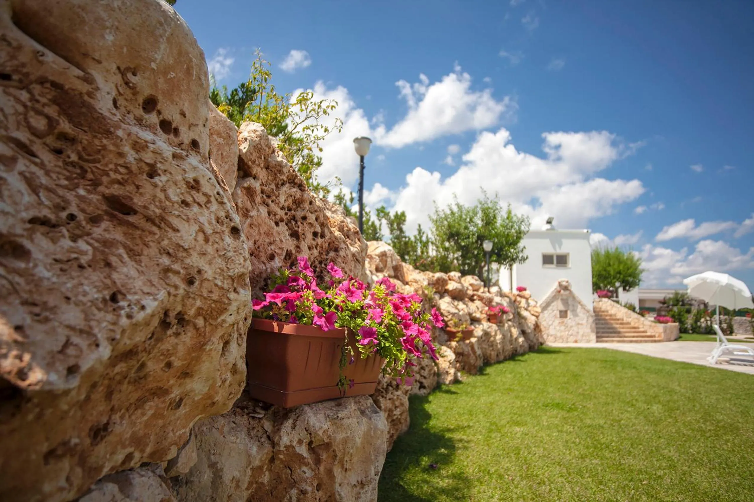 Facade/entrance in Coppola di Seta