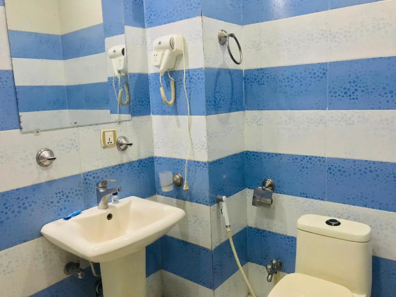 Bathroom in Hotel Tulip Inn