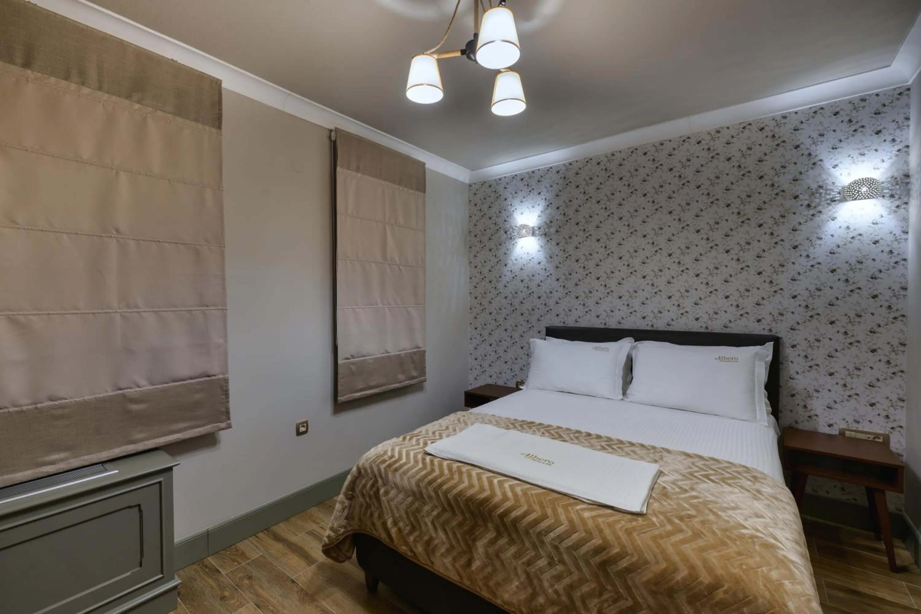 Bed in Álbero Hotel