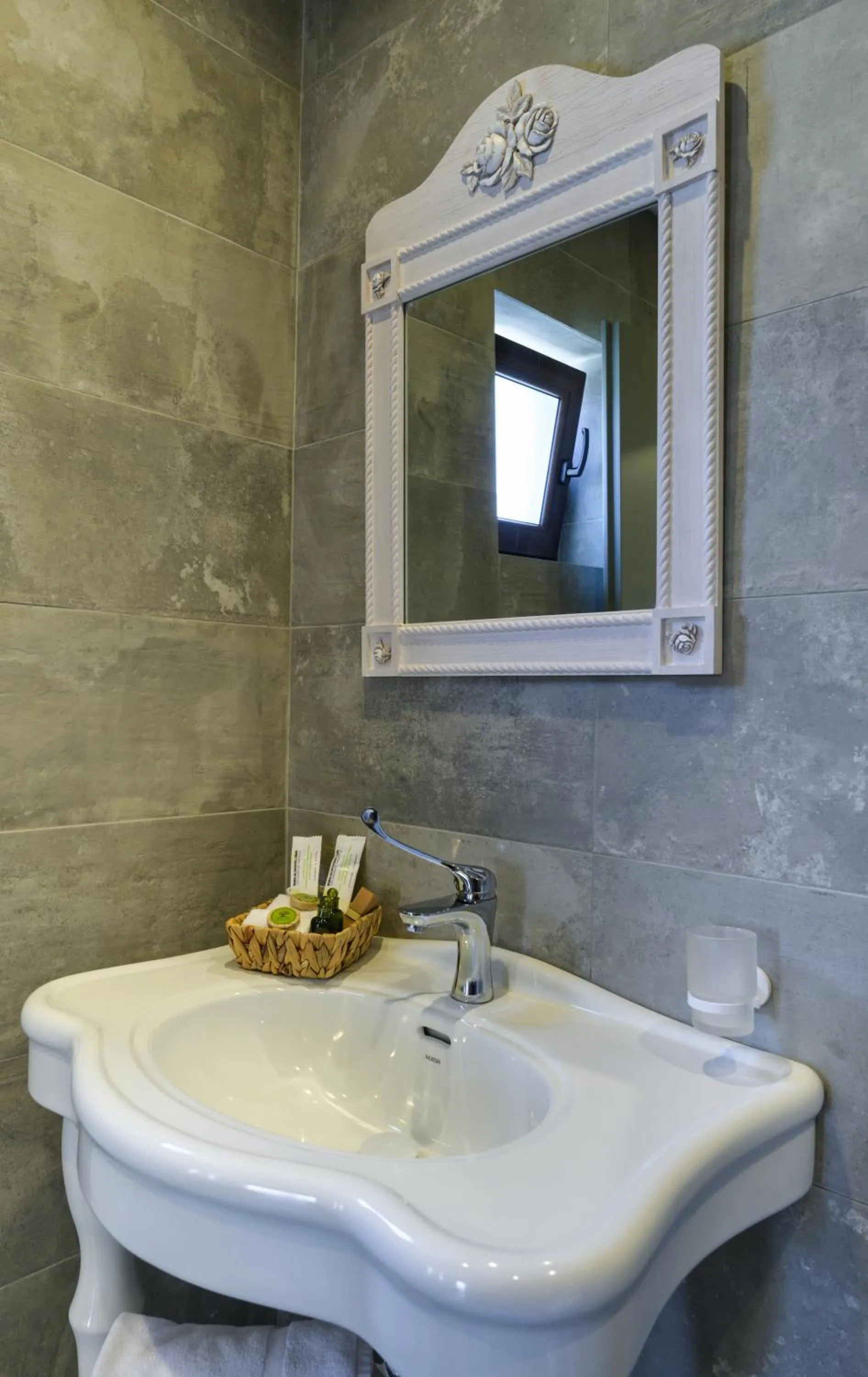 Bathroom in Álbero Hotel
